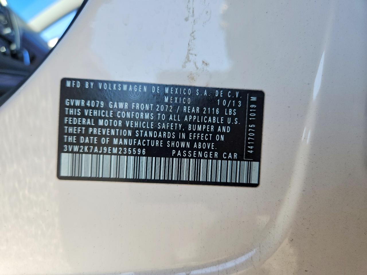 2014 Volkswagen Jetta Base White vin: 3VW2K7AJ9EM235596