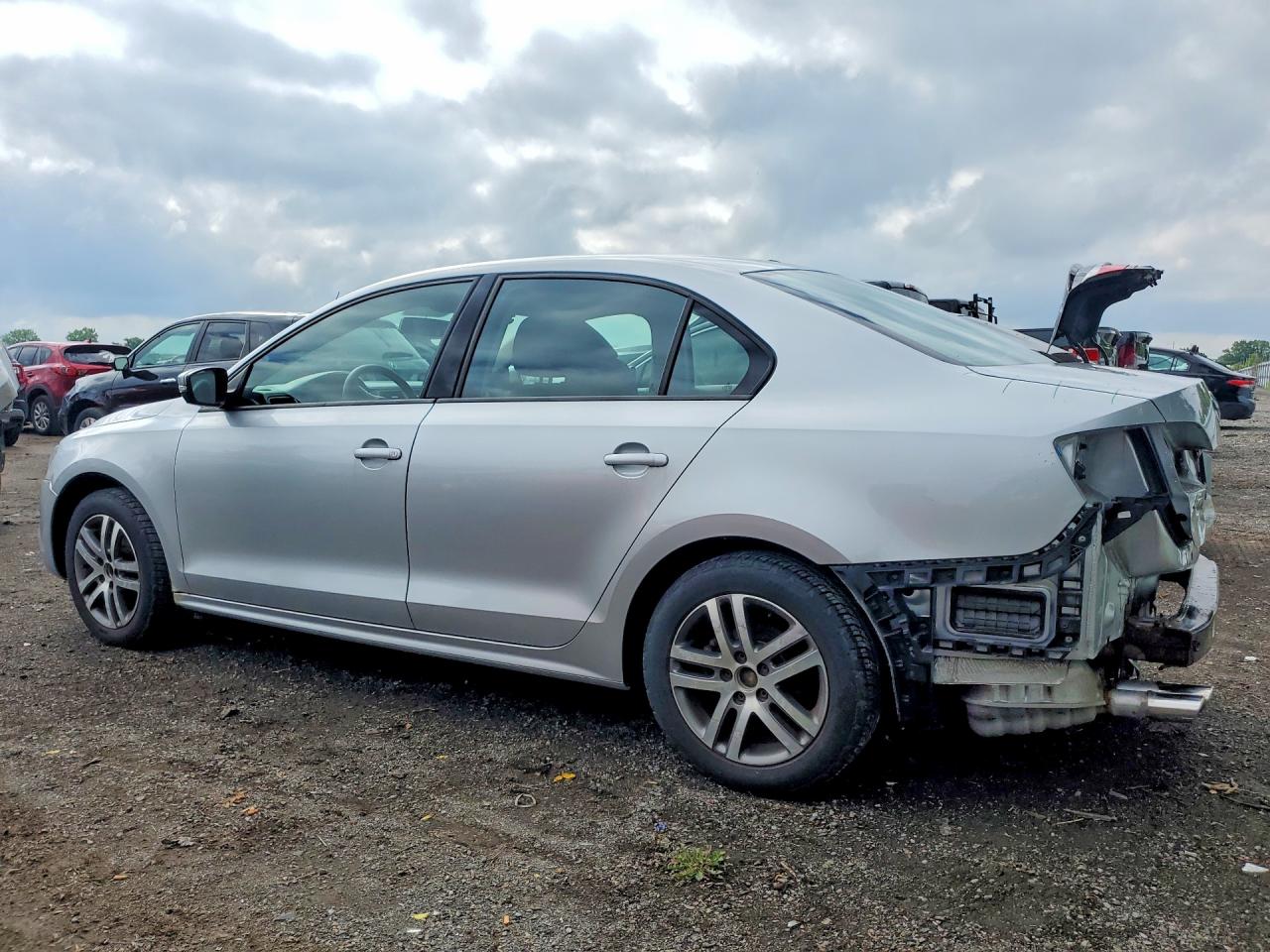 2014 Volkswagen Jetta Base Silver vin: 3VW2K7AJ9EM280733