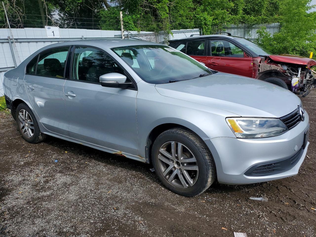 2014 Volkswagen Jetta Base Silver vin: 3VW2K7AJ9EM280733