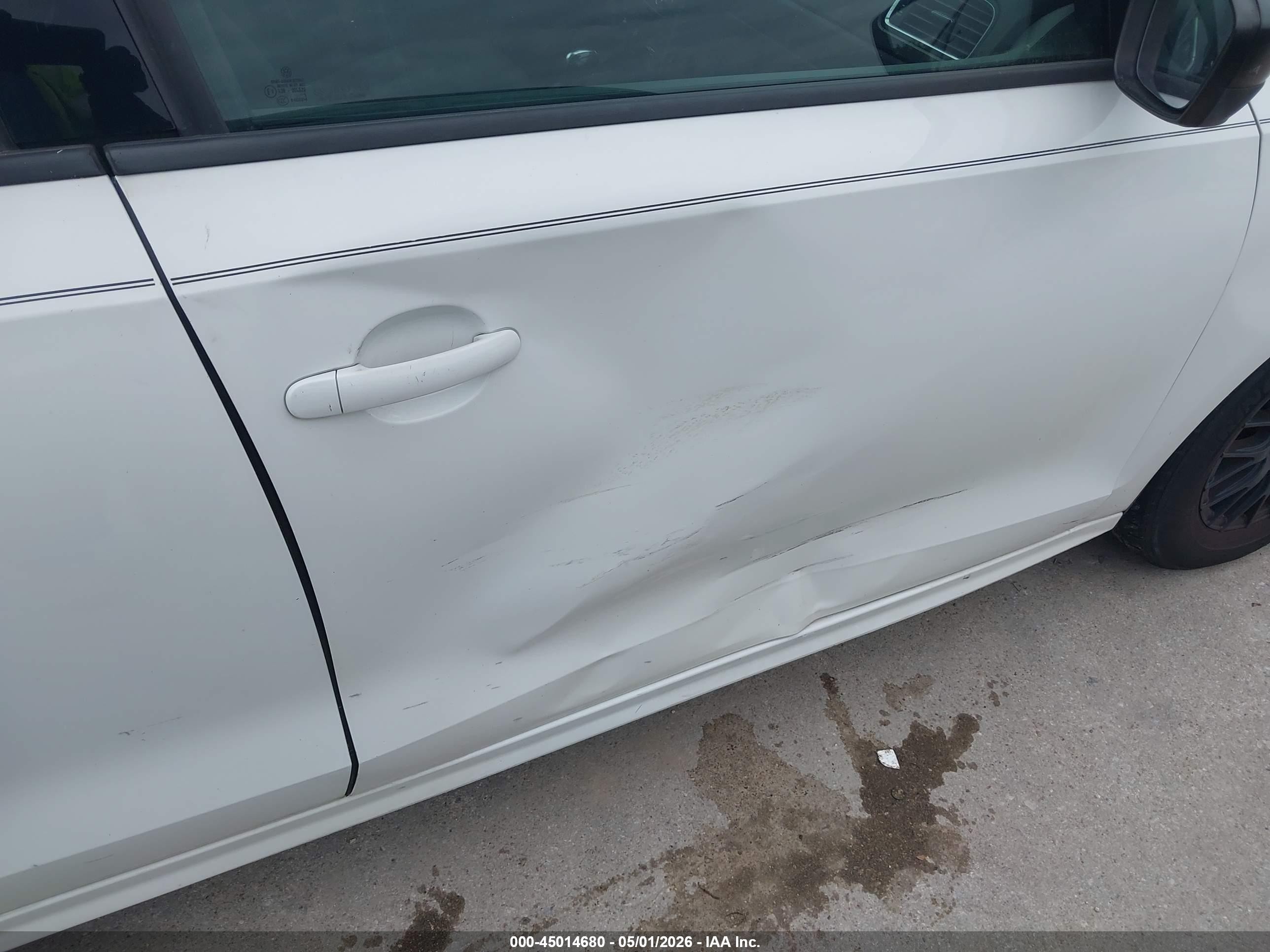 2014 Volkswagen Jetta 2.0l S White vin: 3VW2K7AJ9EM301905