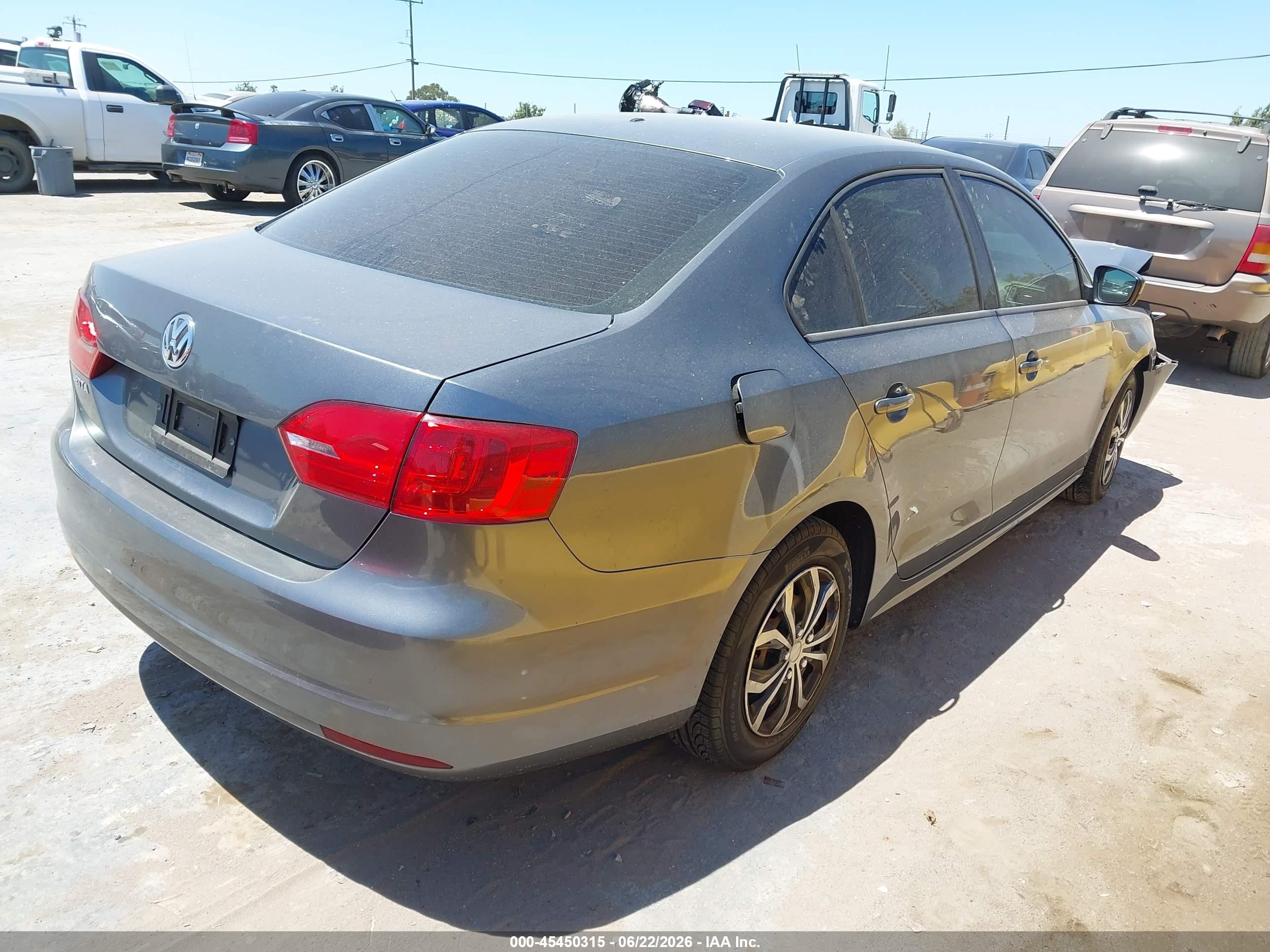2014 Volkswagen Jetta 2.0l S Gray vin: 3VW2K7AJ9EM314069