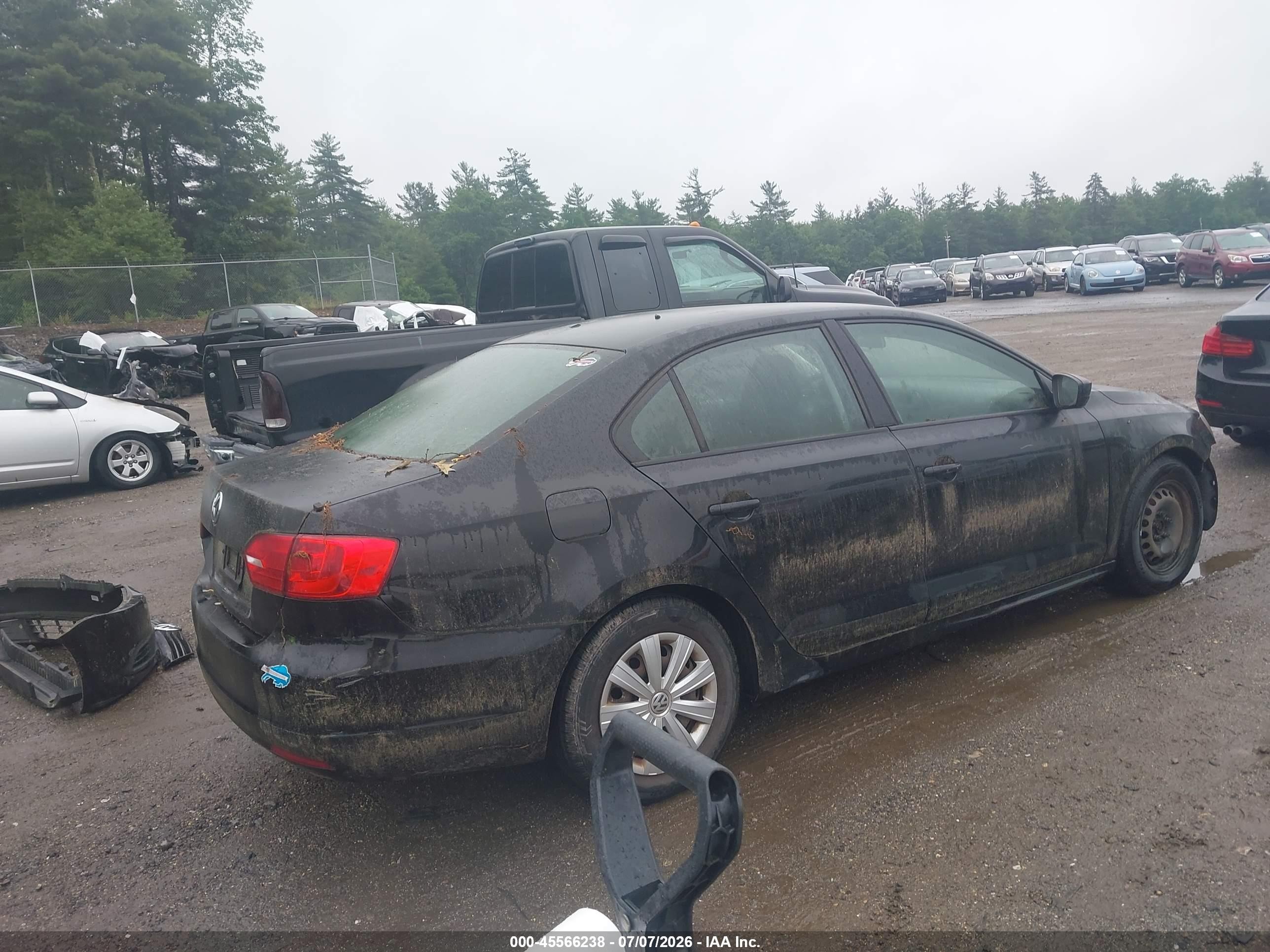 2014 Volkswagen Jetta 2.0l S Black vin: 3VW2K7AJ9EM331101