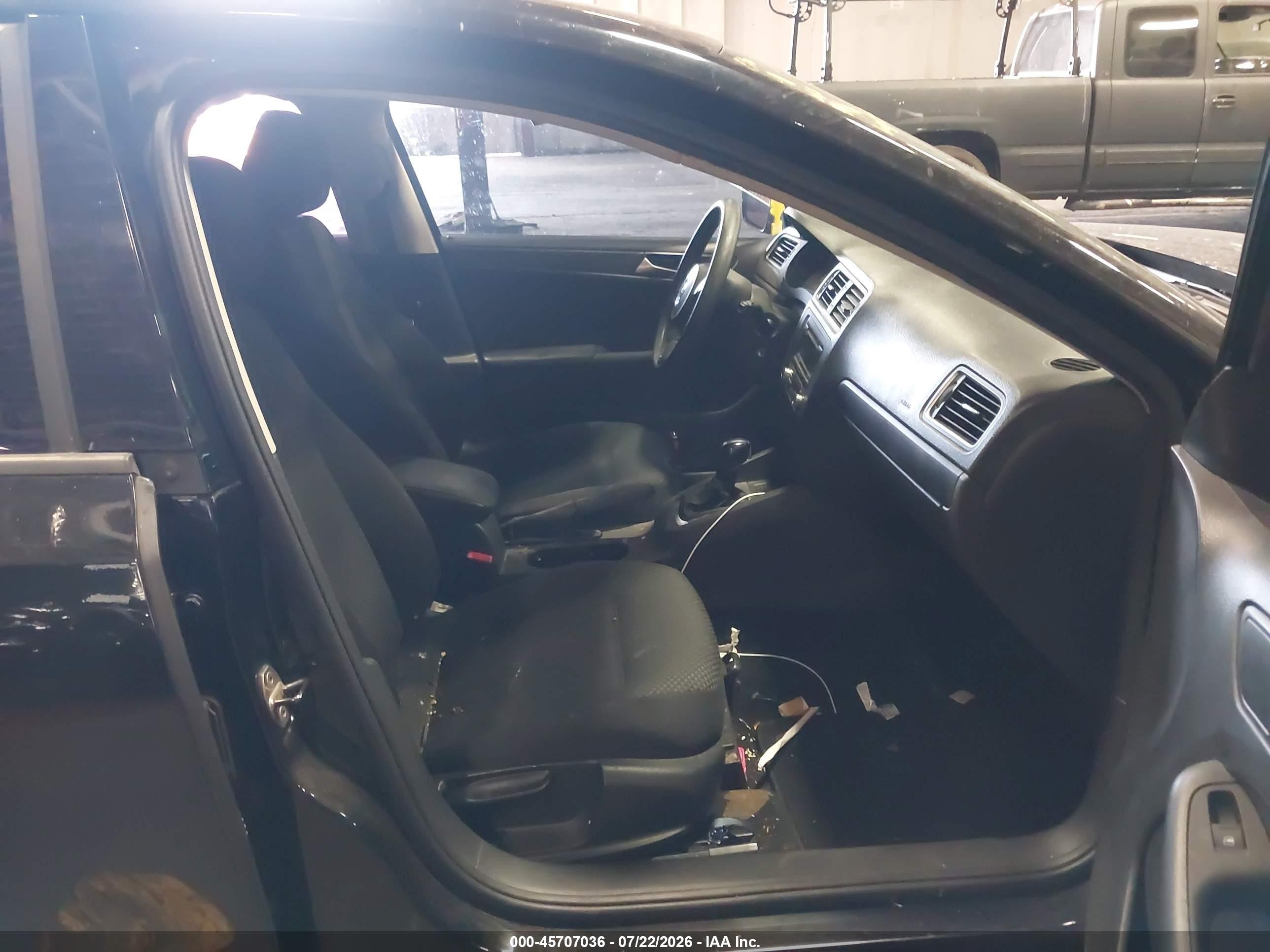 2014 Volkswagen Jetta 2.0l S Черный vin: 3VW2K7AJ9EM333429