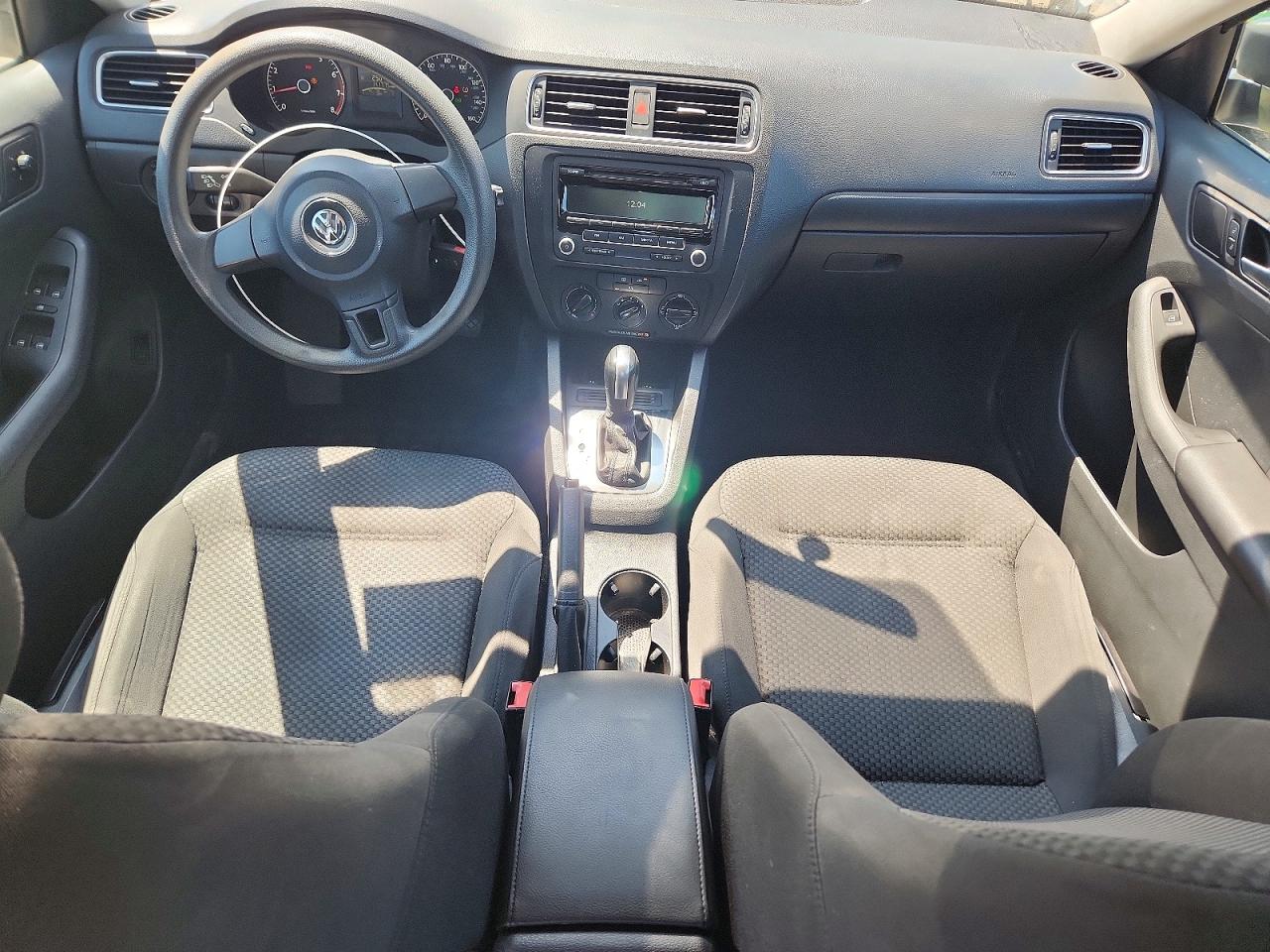 2014 Volkswagen Jetta Base White vin: 3VW2K7AJ9EM350067