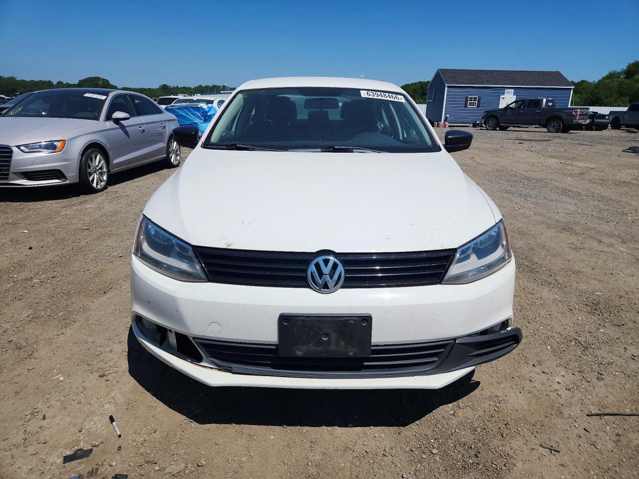 2014 Volkswagen Jetta Base White vin: 3VW2K7AJ9EM350067
