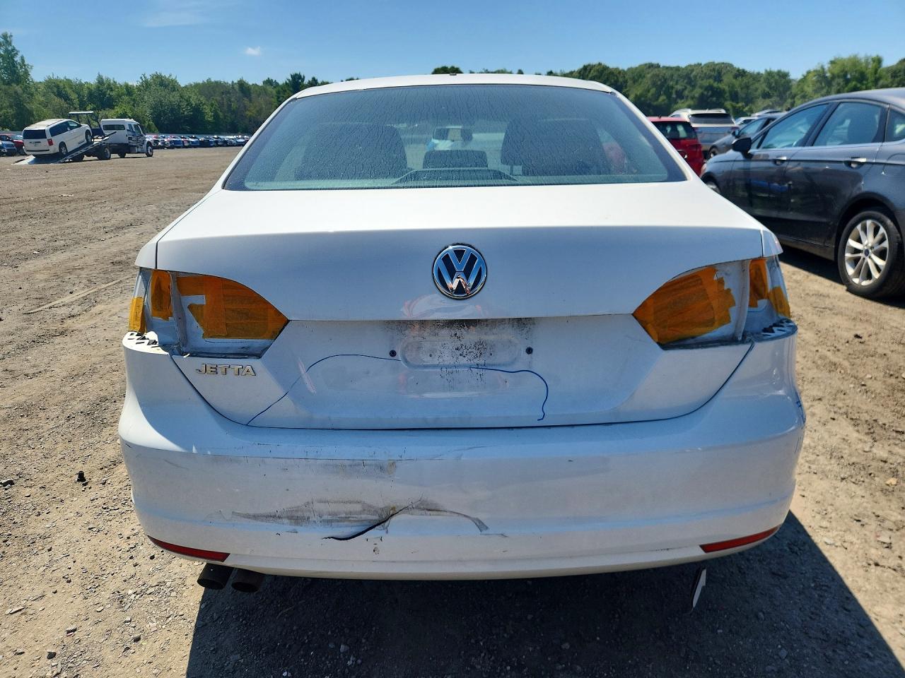 2014 Volkswagen Jetta Base White vin: 3VW2K7AJ9EM350067