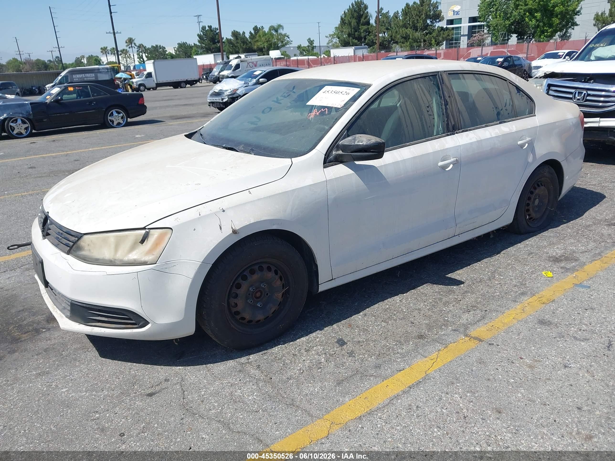 2014 Volkswagen Jetta 2.0l S Белый vin: 3VW2K7AJ9EM383568