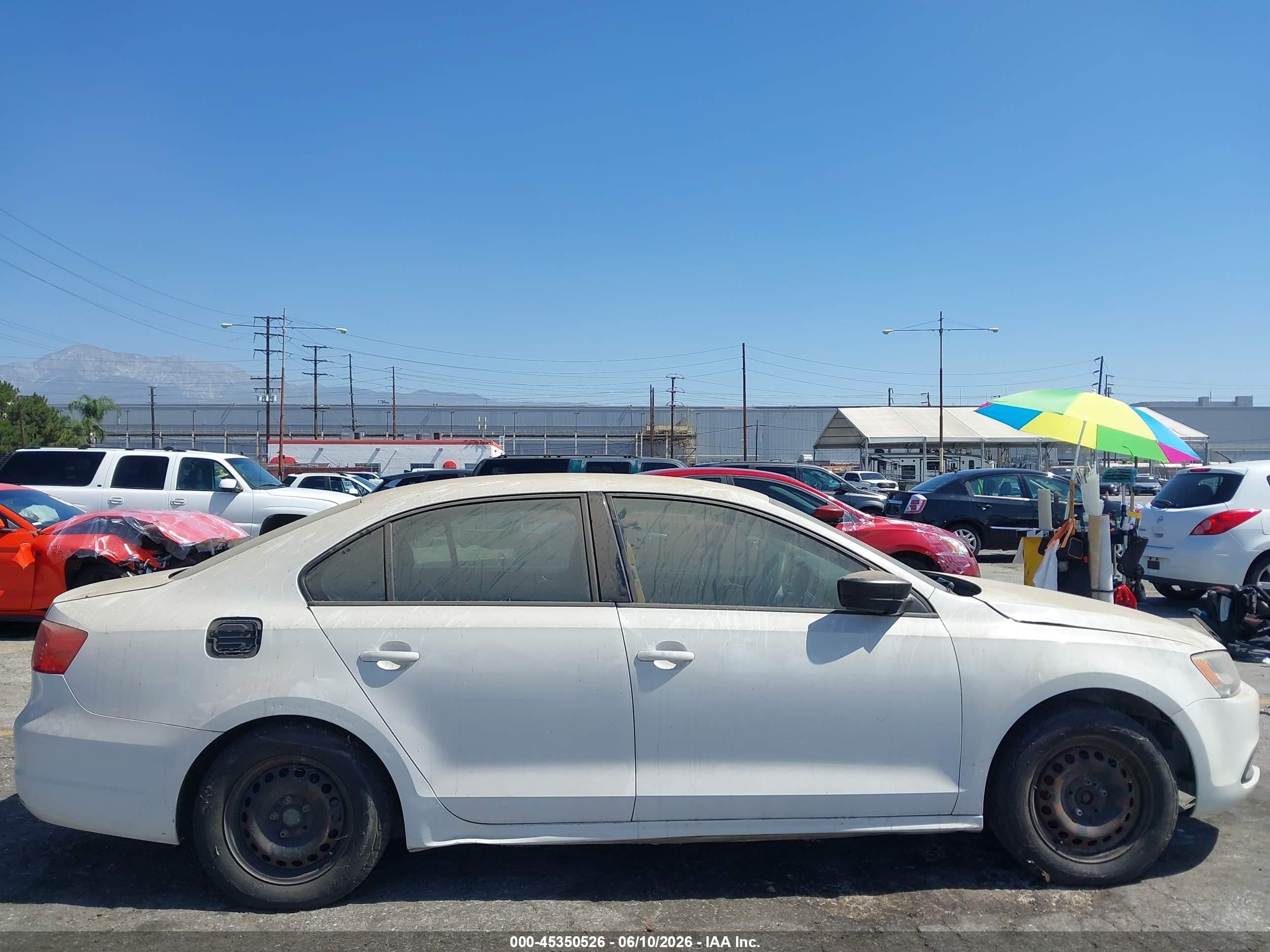 2014 Volkswagen Jetta 2.0l S Белый vin: 3VW2K7AJ9EM383568