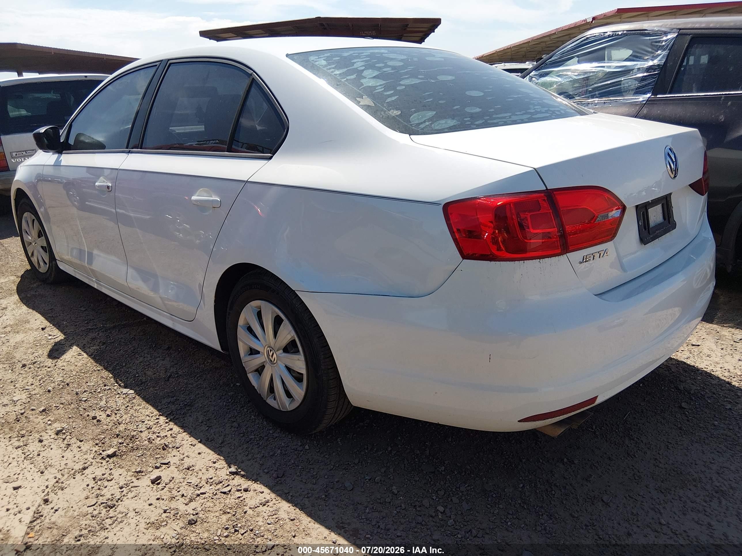 2014 Volkswagen Jetta 2.0l S Белый vin: 3VW2K7AJ9EM424412