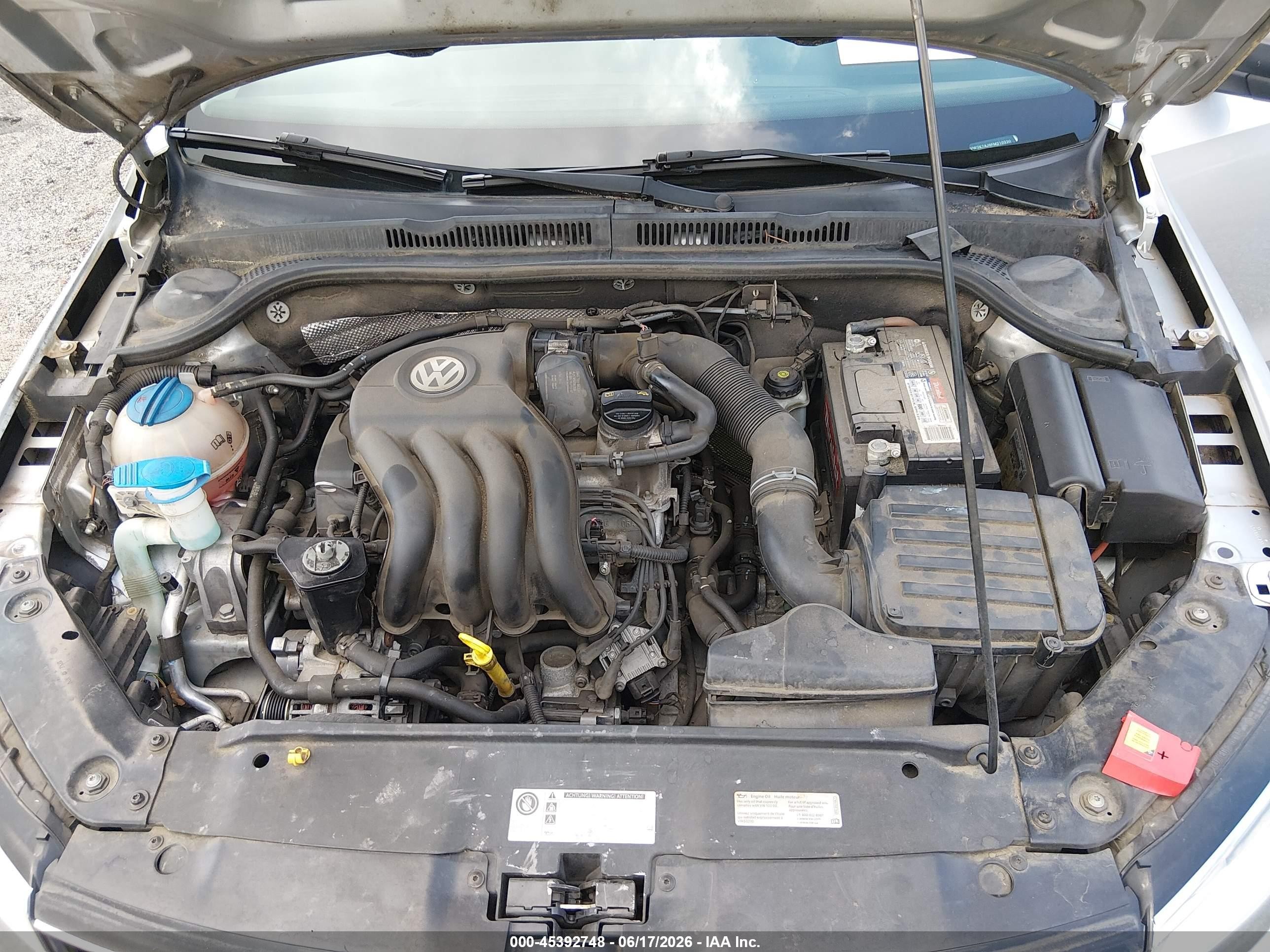 2015 Volkswagen Jetta 2.0l S Silver vin: 3VW2K7AJ9FM210330
