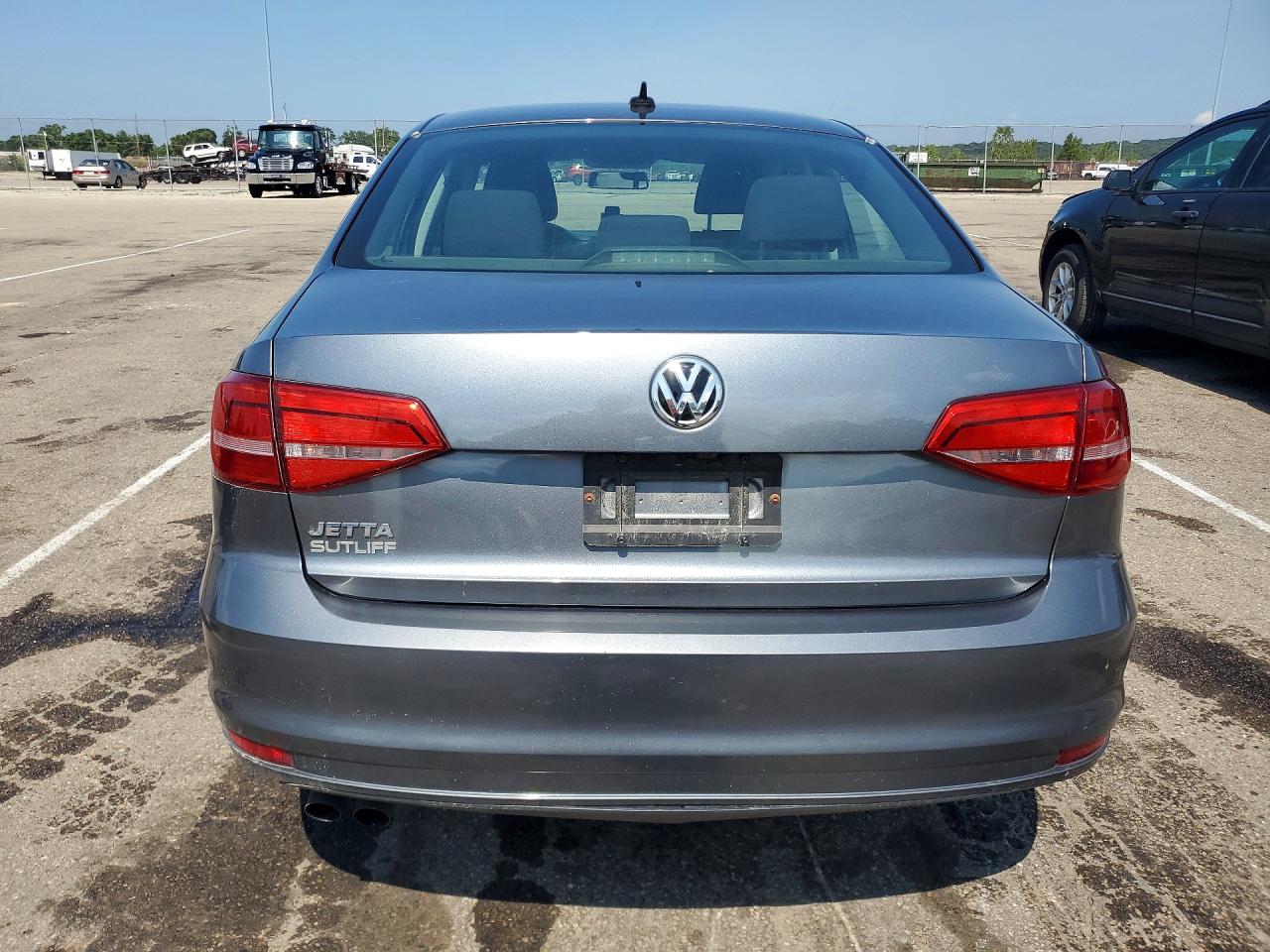 2015 Volkswagen Jetta Base Gray vin: 3VW2K7AJ9FM232196