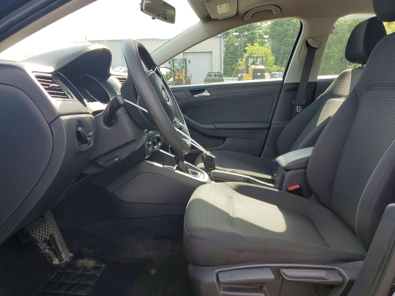 2015 Volkswagen Jetta Base Черный vin: 3VW2K7AJ9FM242503