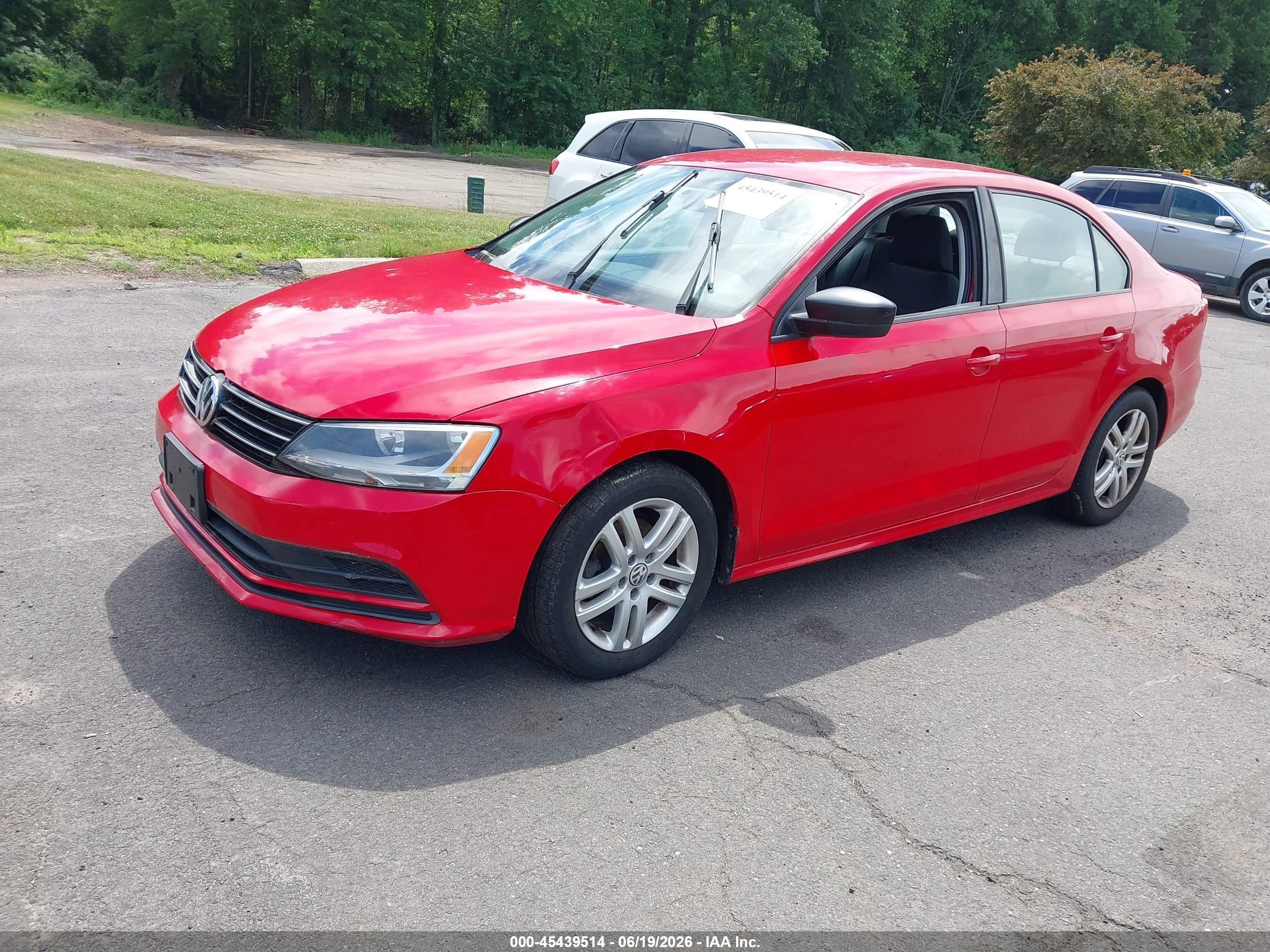 2015 Volkswagen Jetta 2.0l S Red vin: 3VW2K7AJ9FM252433