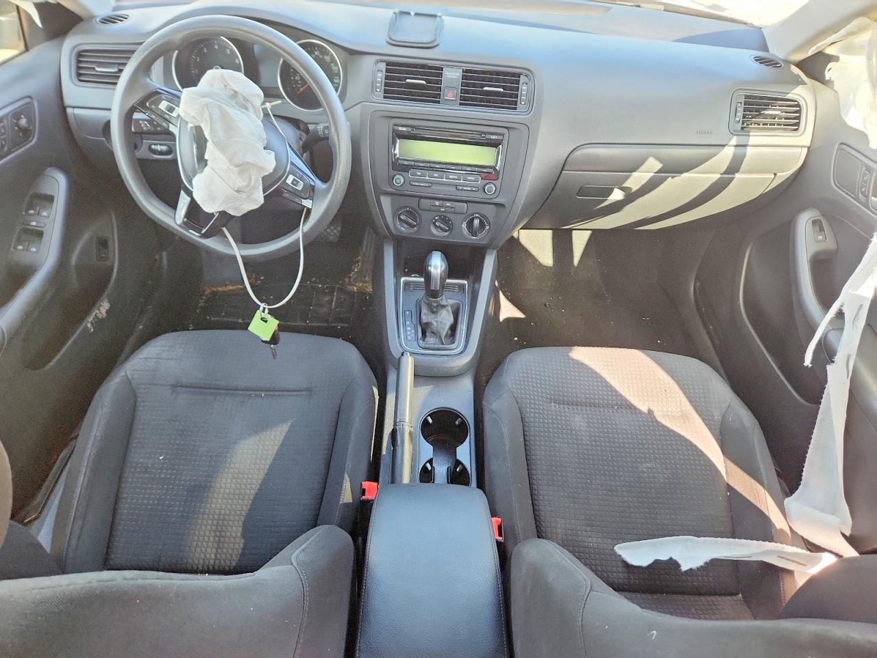 2015 Volkswagen Jetta Base Silver vin: 3VW2K7AJ9FM262377
