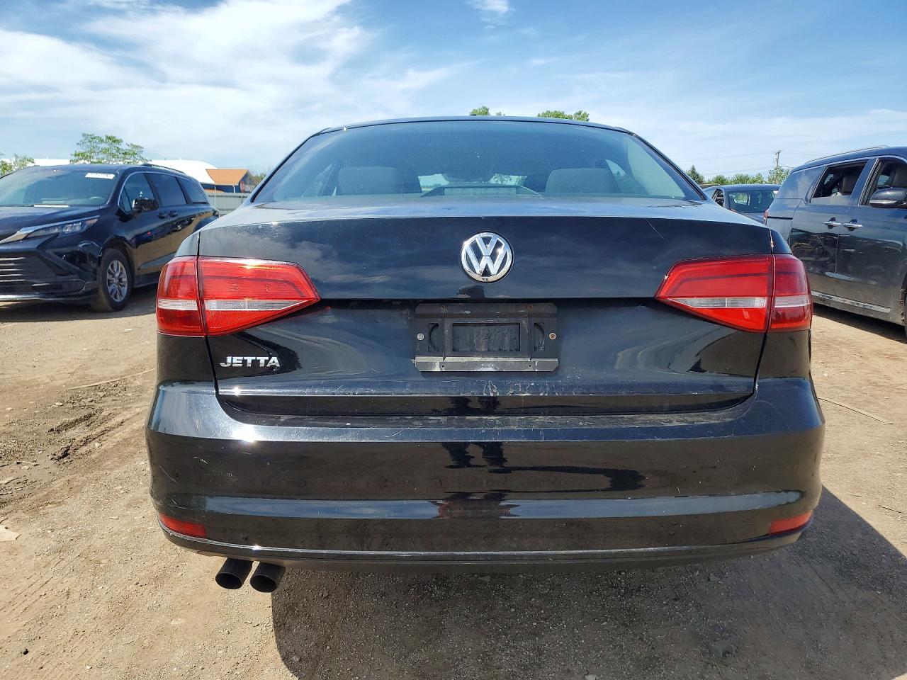 2015 Volkswagen Jetta Base Black vin: 3VW2K7AJ9FM335876