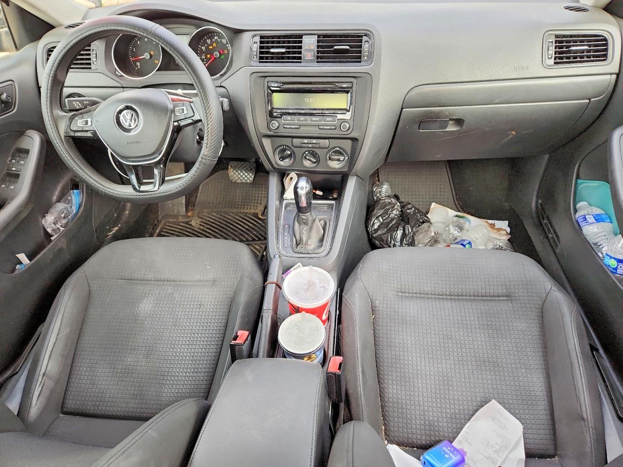 2015 Volkswagen Jetta Base Черный vin: 3VW2K7AJ9FM349227