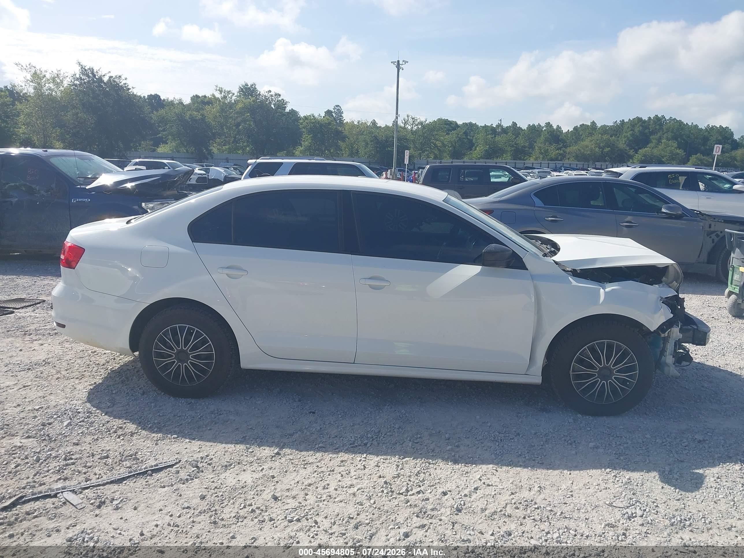 2015 Volkswagen Jetta 2.0l S White vin: 3VW2K7AJ9FM422158