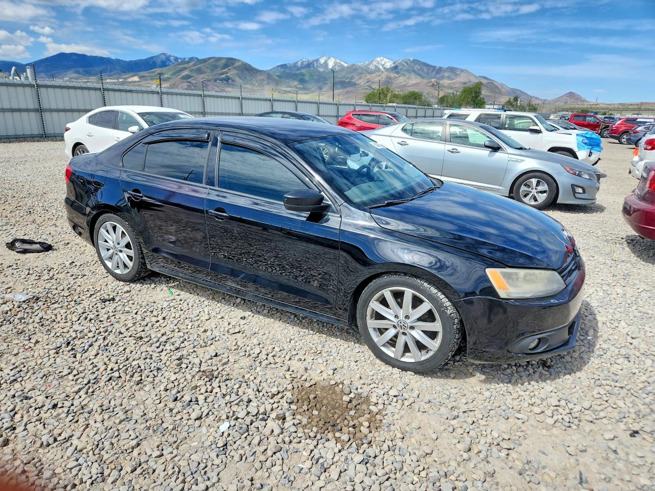 2011 Volkswagen Jetta Base Black vin: 3VW2K7AJXBM361879