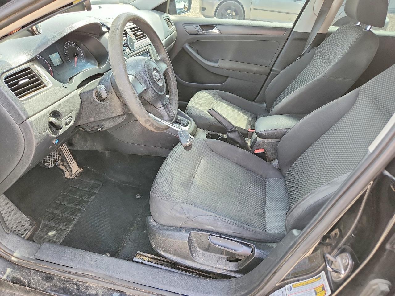 2011 Volkswagen Jetta Base Black vin: 3VW2K7AJXBM361879