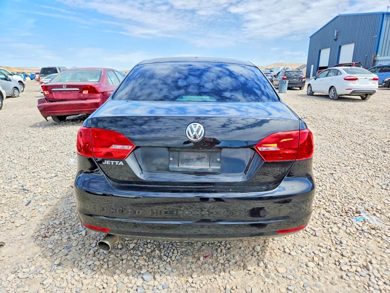 2011 Volkswagen Jetta Base Black vin: 3VW2K7AJXBM361879