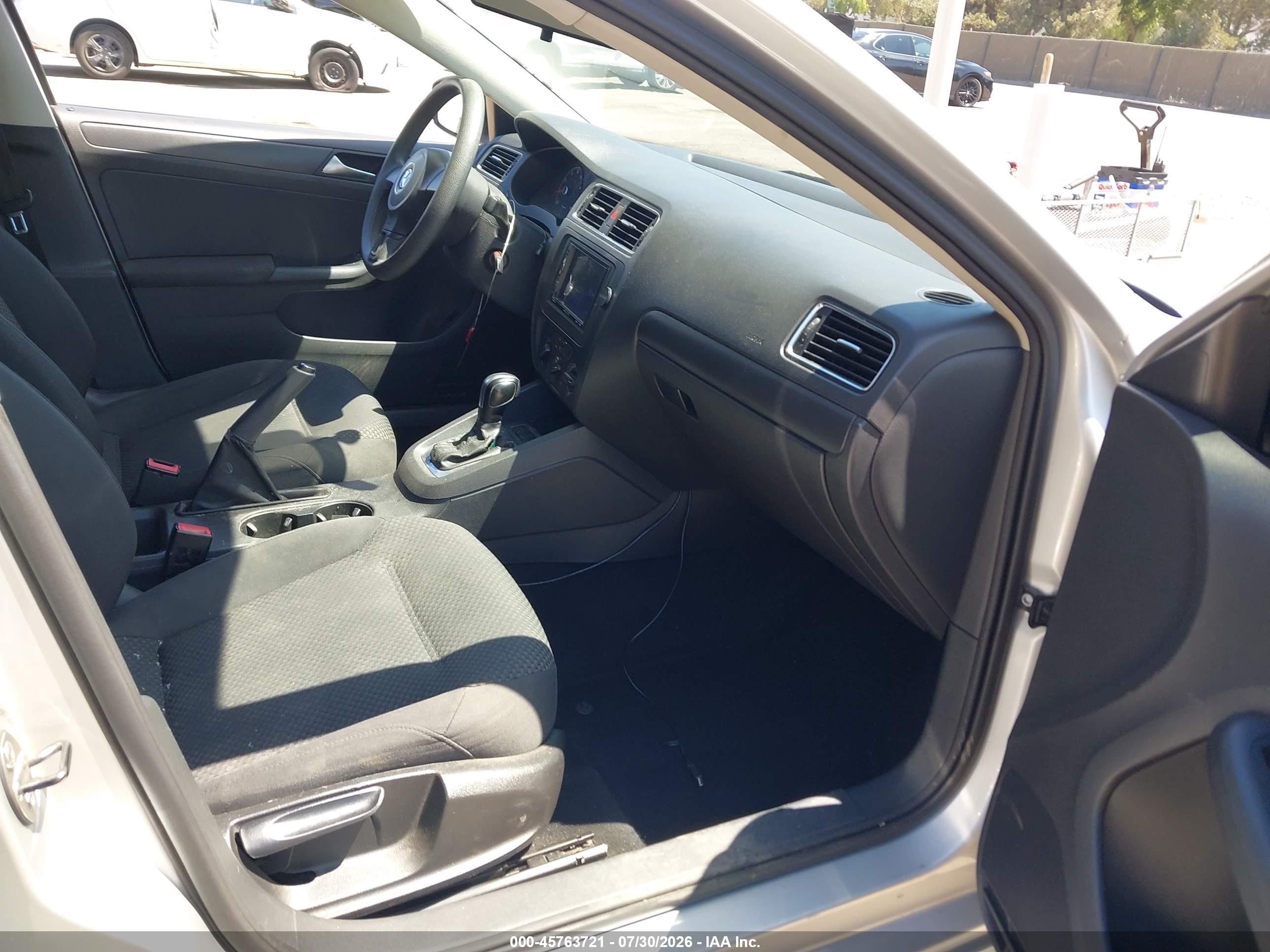 2012 Volkswagen Jetta 2.0l S Gray vin: 3VW2K7AJXCM305023