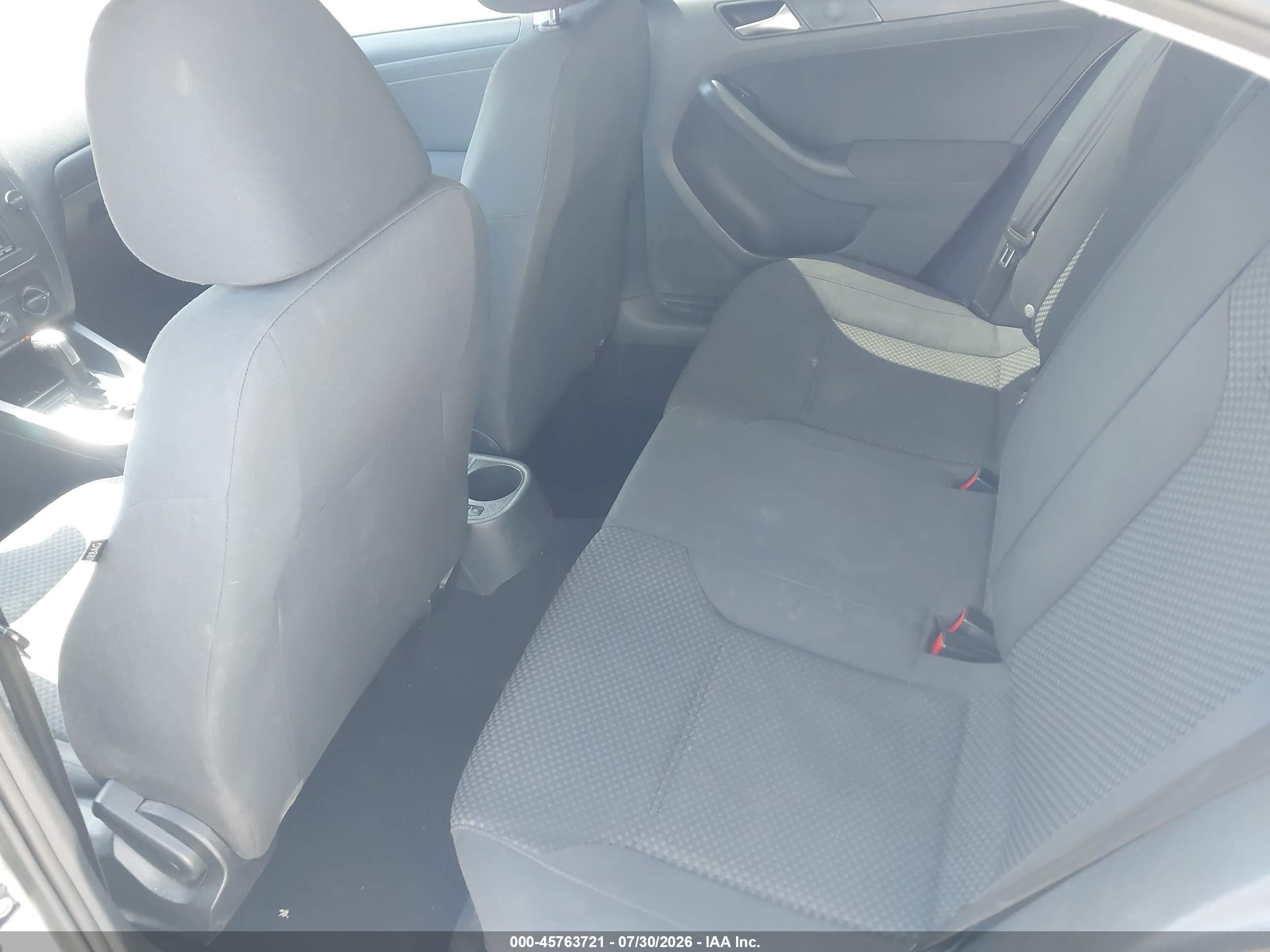 2012 Volkswagen Jetta 2.0l S Gray vin: 3VW2K7AJXCM305023