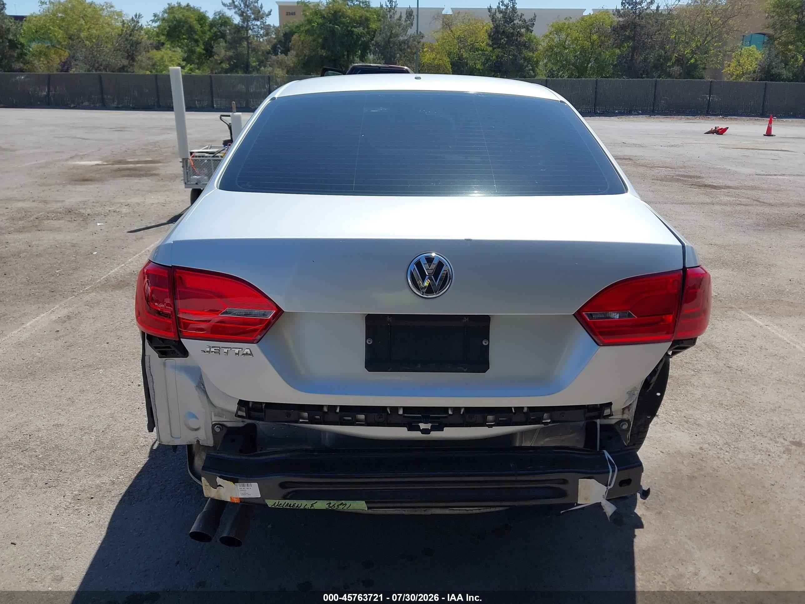 2012 Volkswagen Jetta 2.0l S Gray vin: 3VW2K7AJXCM305023