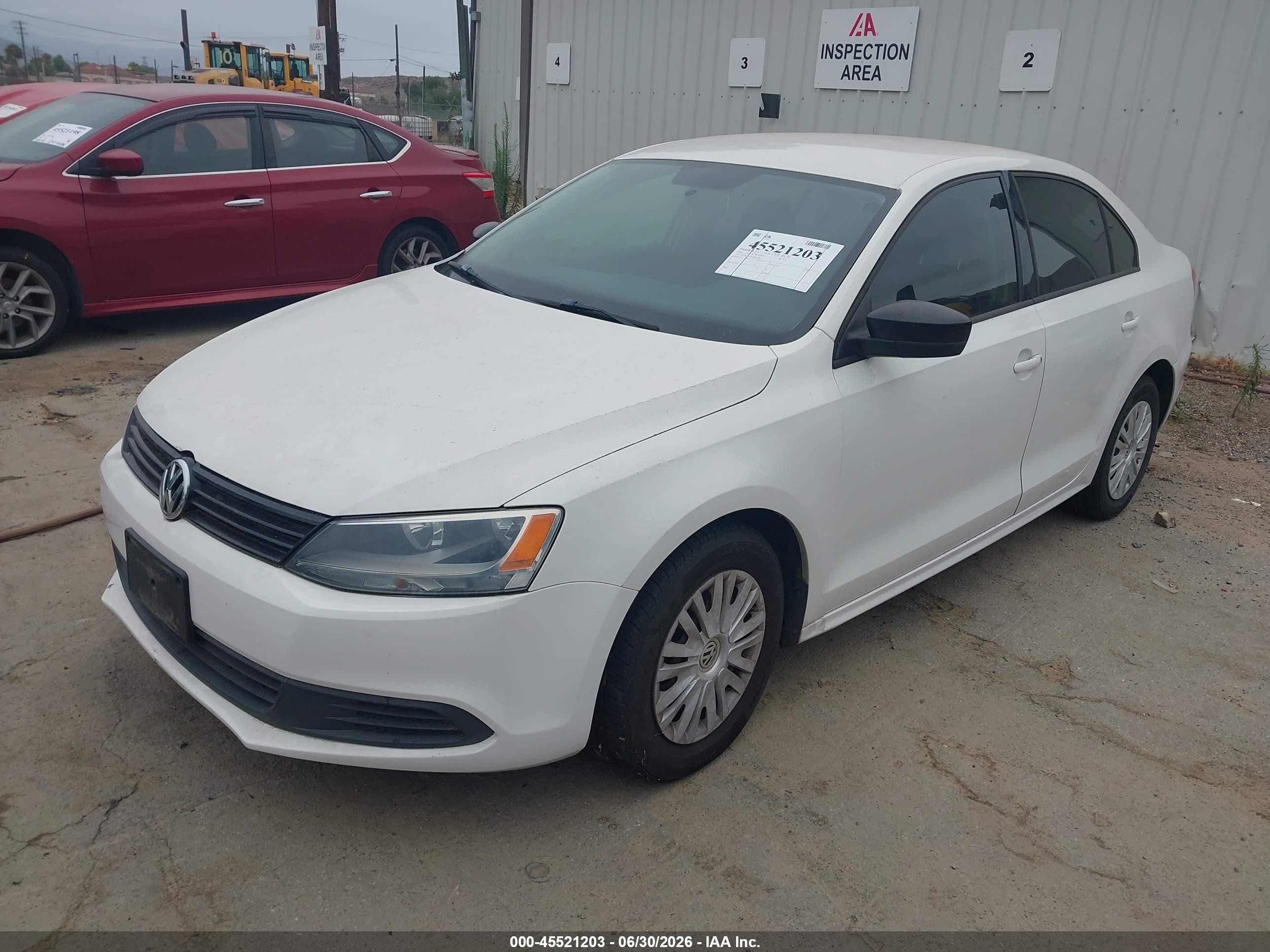 2012 Volkswagen Jetta 2.0l S White vin: 3VW2K7AJXCM316586
