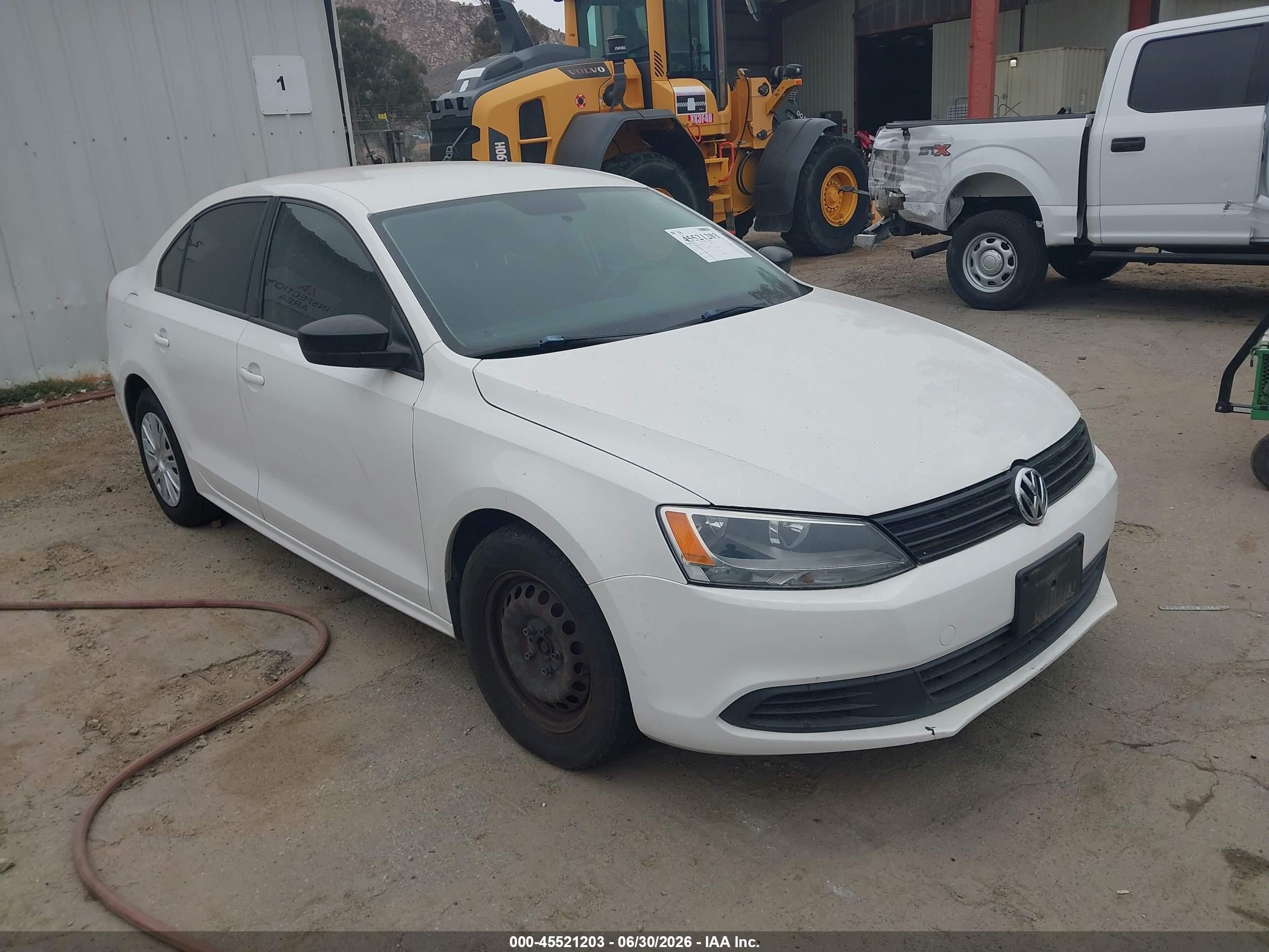 3VW2K7AJXCM316586