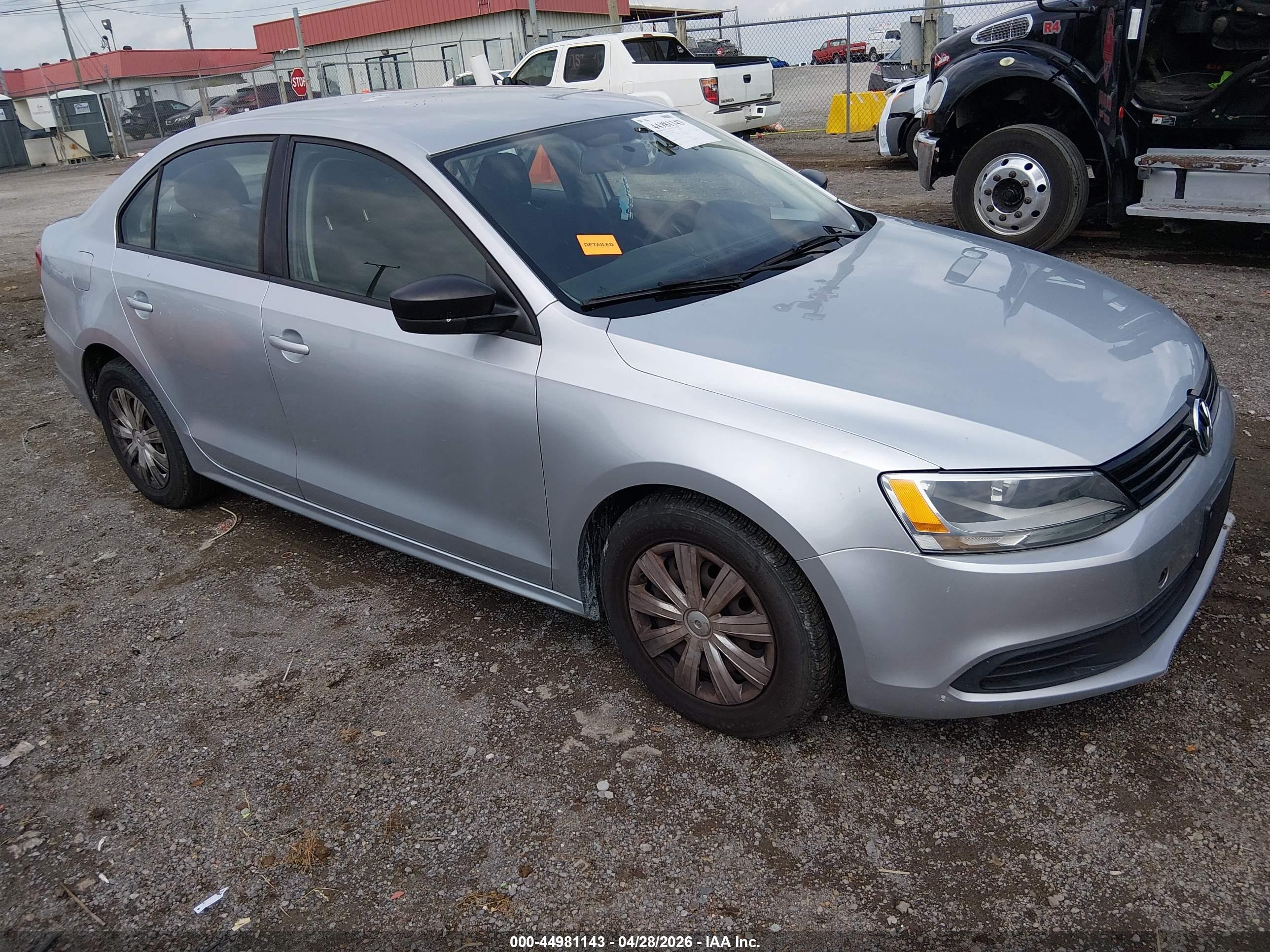 3VW2K7AJXCM463720