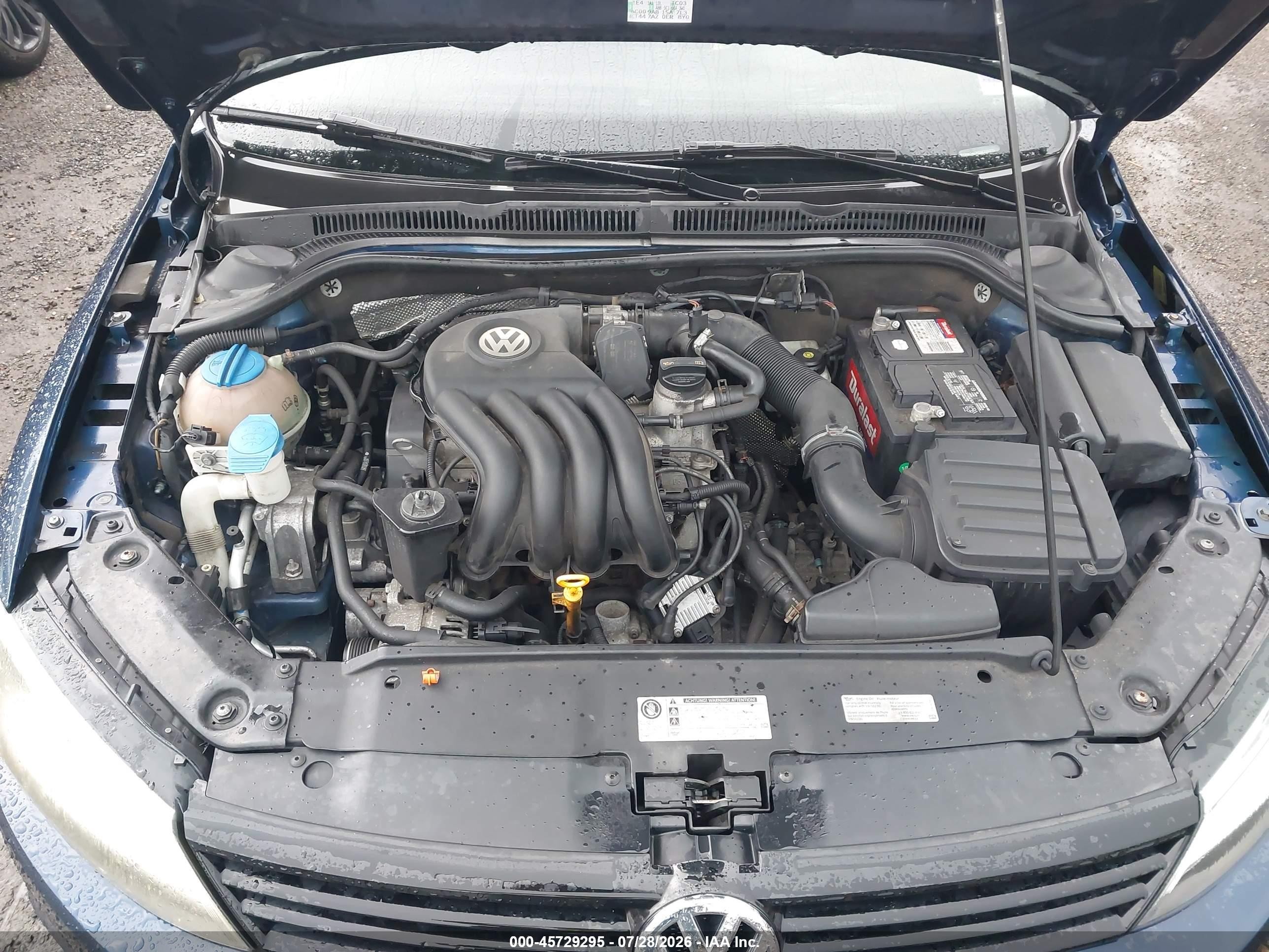 2013 Volkswagen Jetta 2.0l S Blue vin: 3VW2K7AJXDM206770