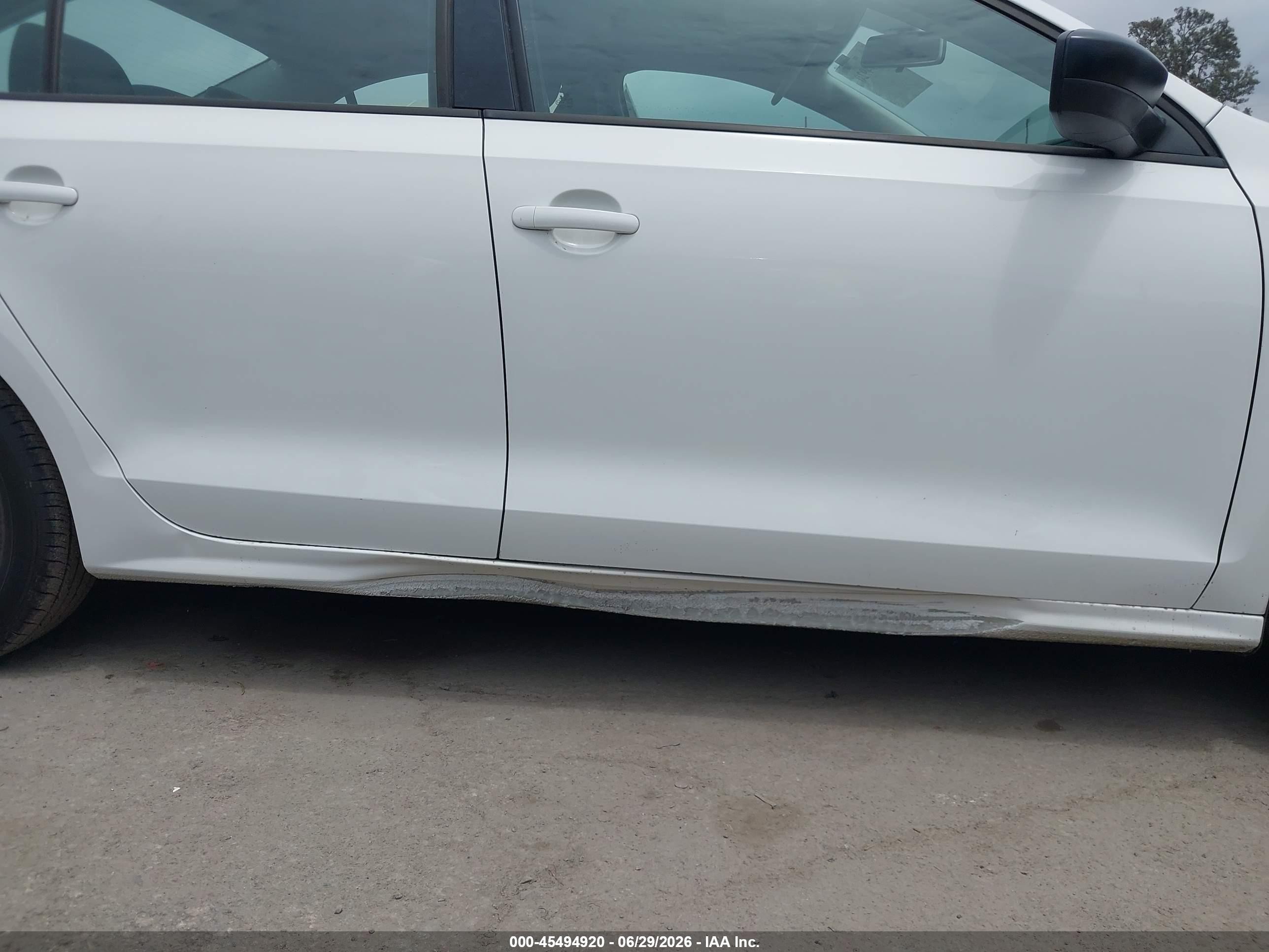 2013 Volkswagen Jetta 2.0l S Белый vin: 3VW2K7AJXDM208731