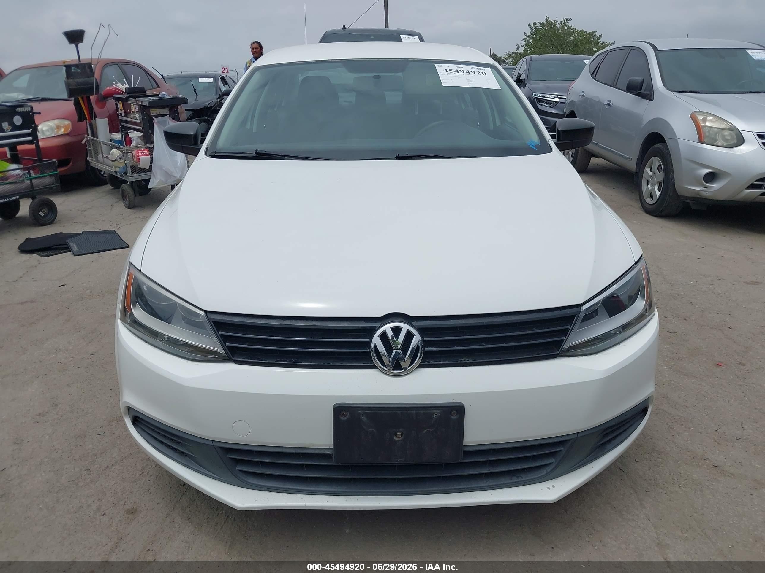 2013 Volkswagen Jetta 2.0l S Белый vin: 3VW2K7AJXDM208731
