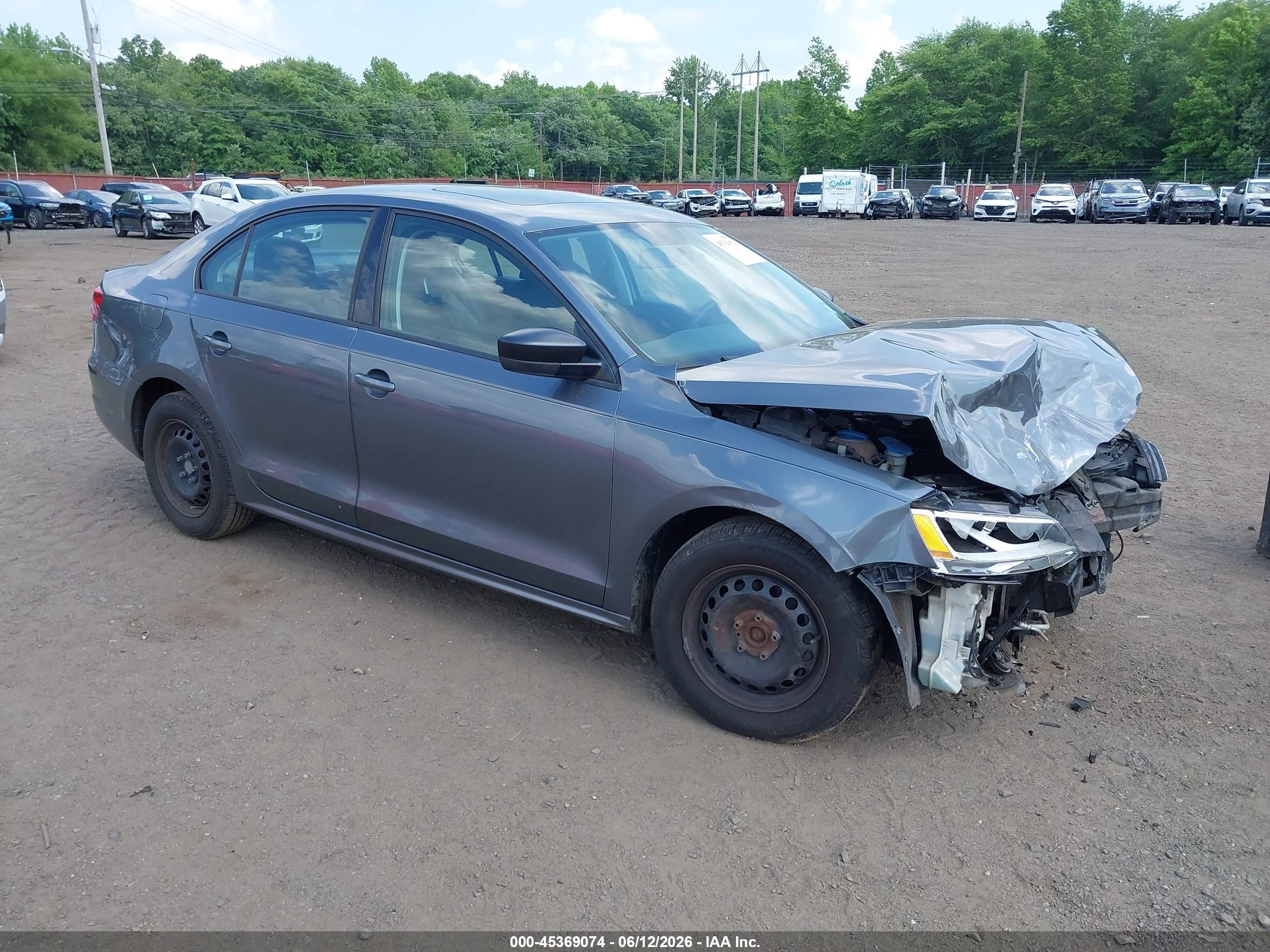 3VW2K7AJXDM246394