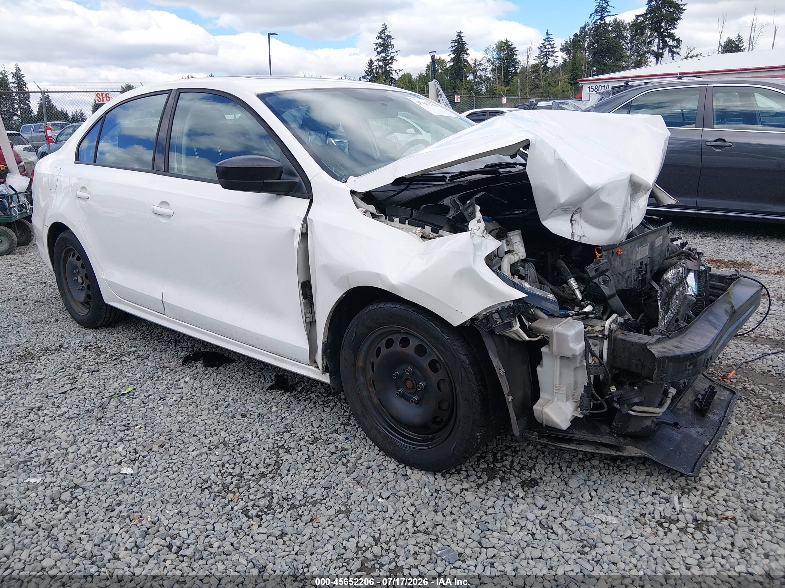 3VW2K7AJXDM361125