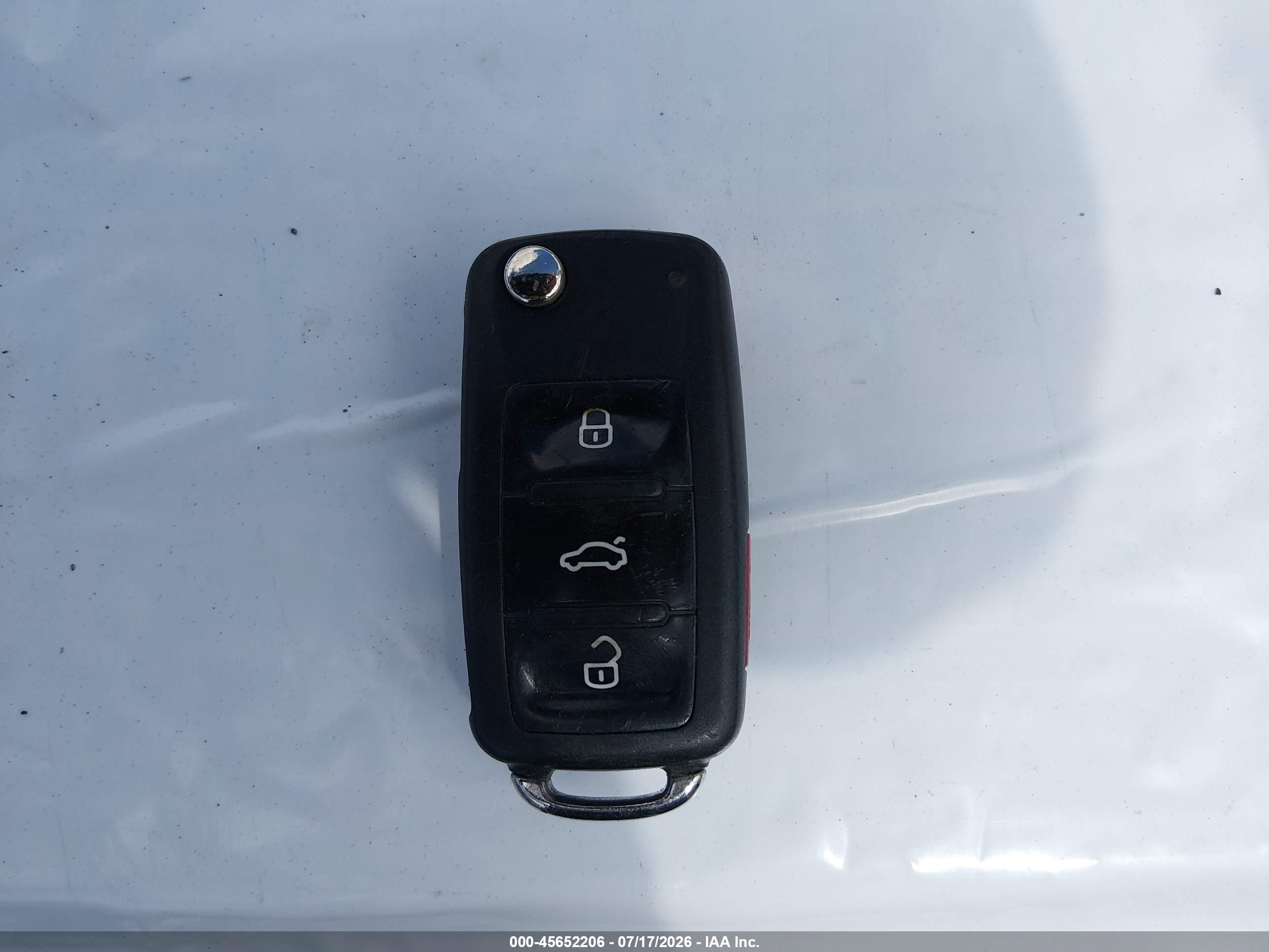 2013 Volkswagen Jetta 2.0l S White vin: 3VW2K7AJXDM361125