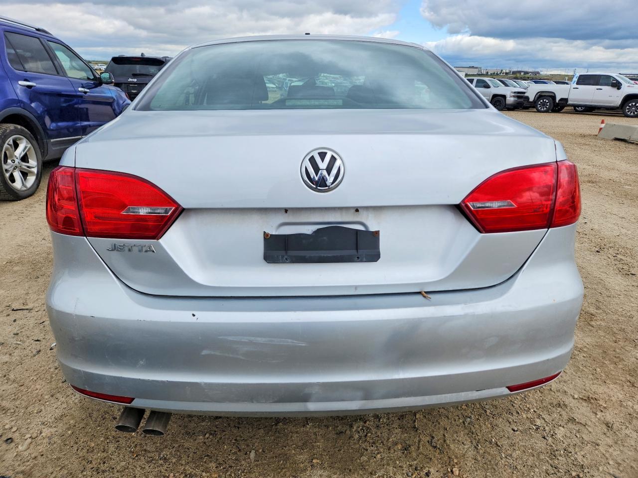 2013 Volkswagen Jetta Base Silver vin: 3VW2K7AJXDM426636