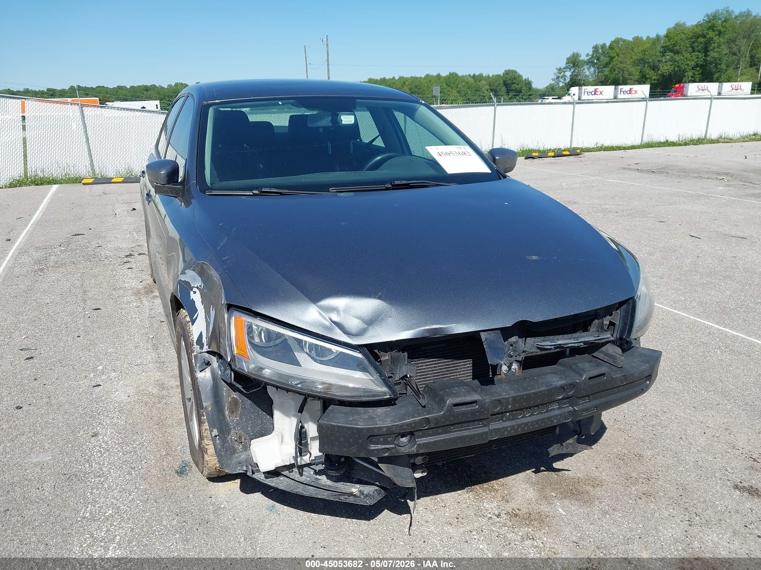 2014 Volkswagen Jetta 2.0l S Gray vin: 3VW2K7AJXEM217172