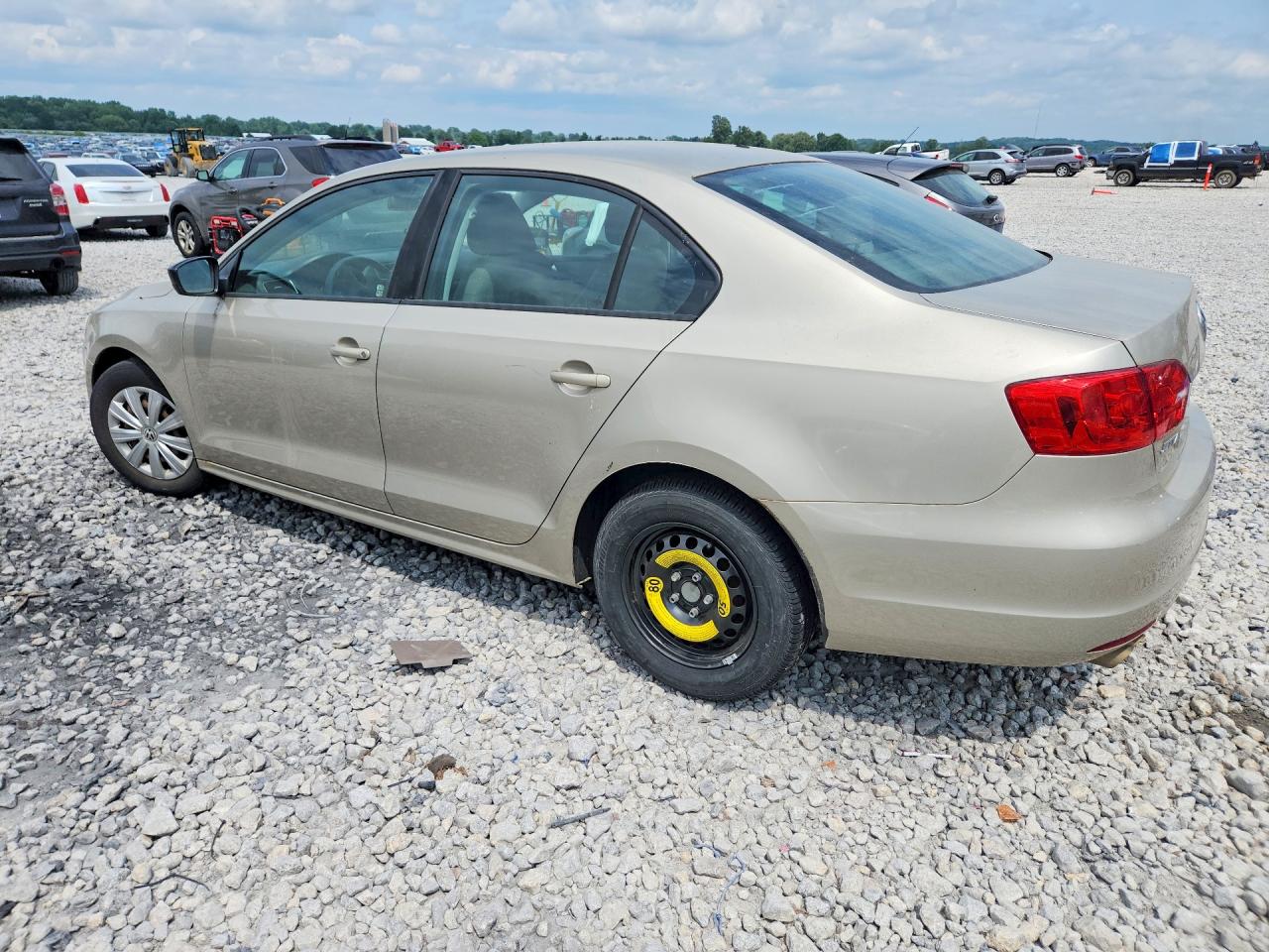 2014 Volkswagen Jetta Base Gold vin: 3VW2K7AJXEM252794