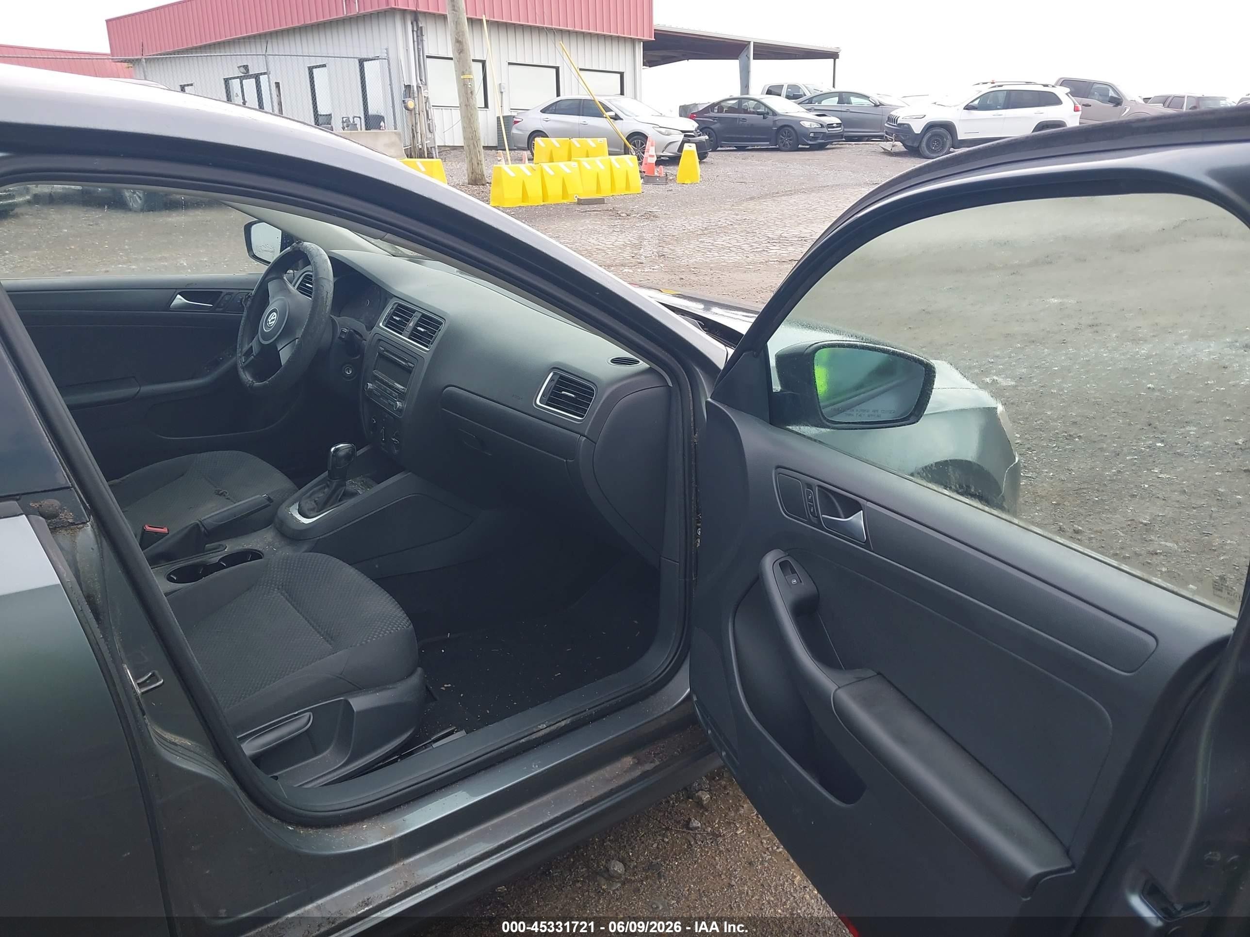 2014 Volkswagen Jetta 2.0l S Gray vin: 3VW2K7AJXEM296651