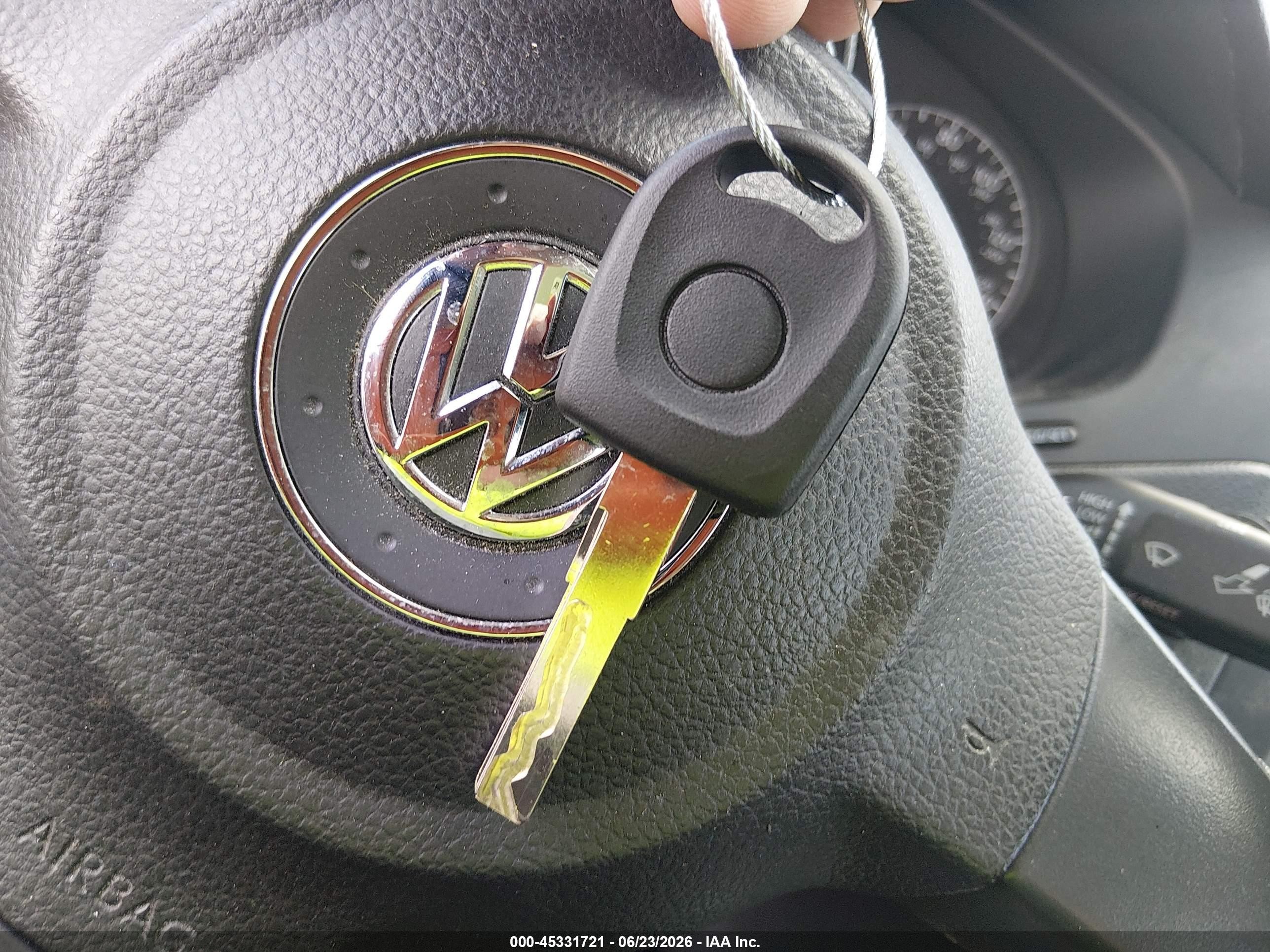 2014 Volkswagen Jetta 2.0l S Gray vin: 3VW2K7AJXEM296651