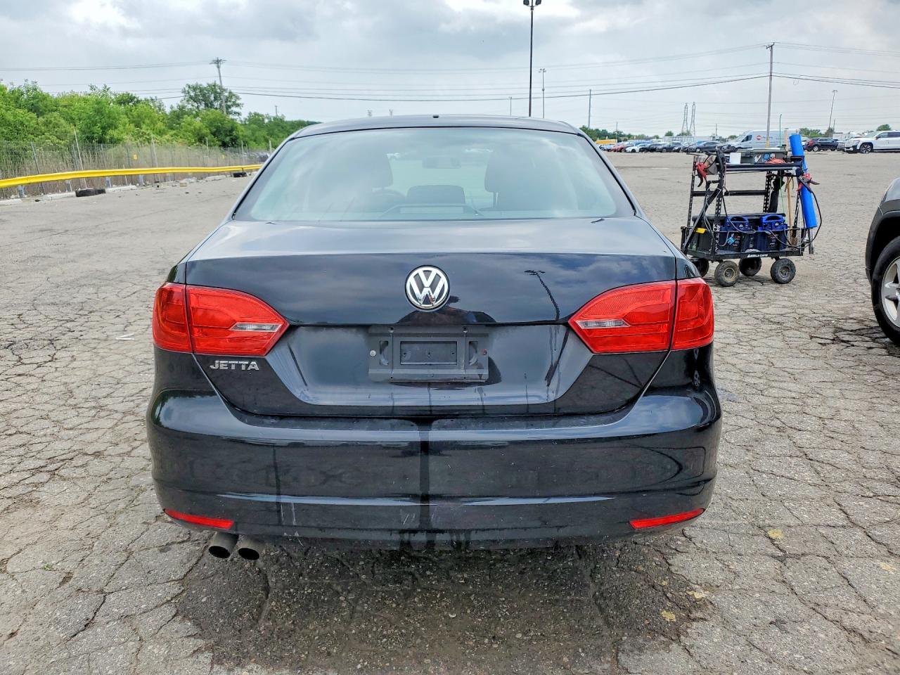 2014 Volkswagen Jetta Base Black vin: 3VW2K7AJXEM319569