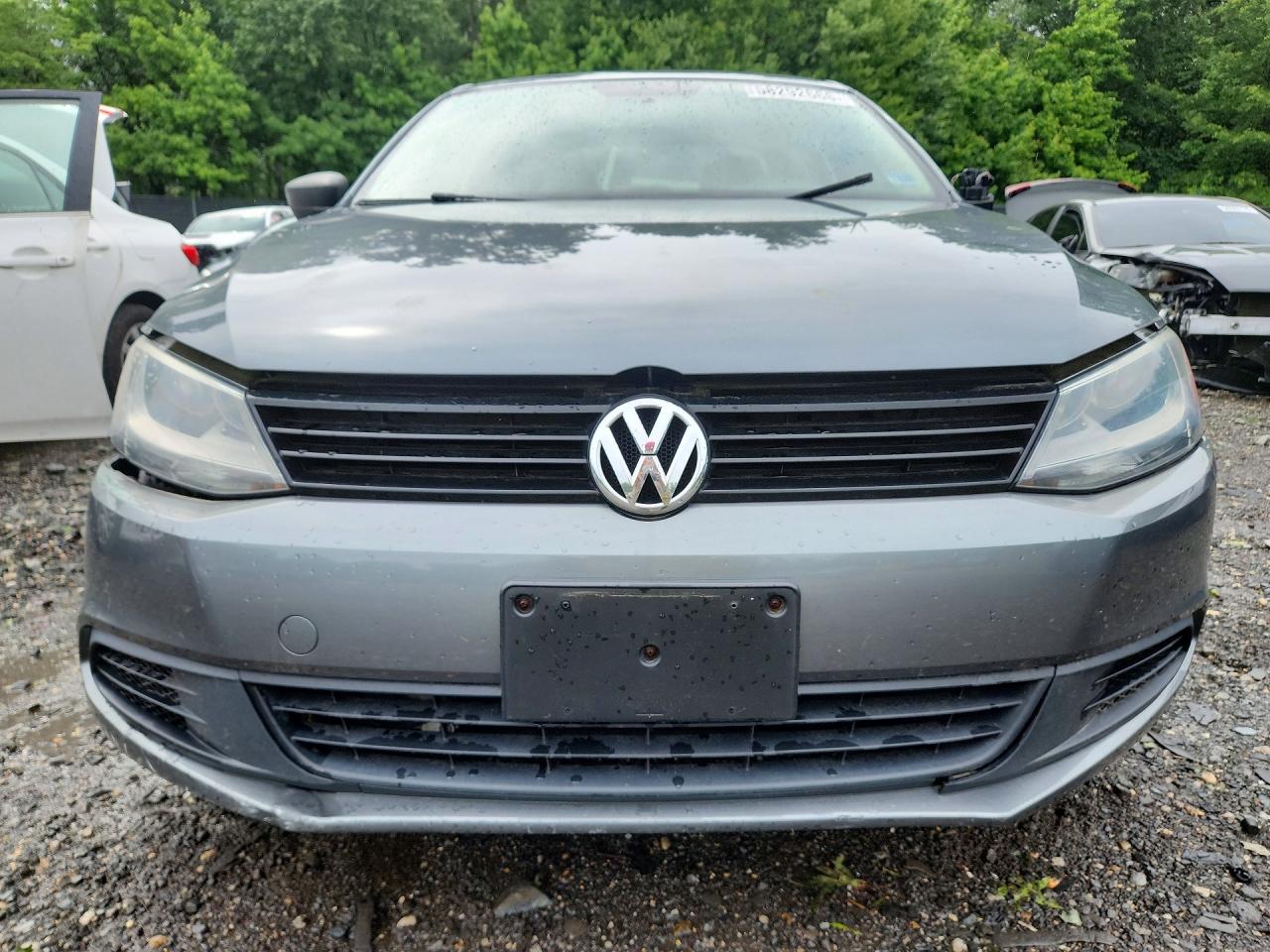 2014 Volkswagen Jetta Base Серый vin: 3VW2K7AJXEM324674