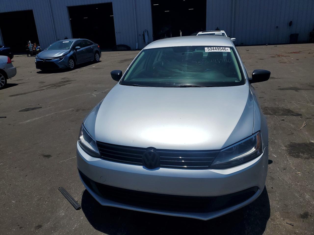 2014 Volkswagen Jetta Base Silver vin: 3VW2K7AJXEM327624