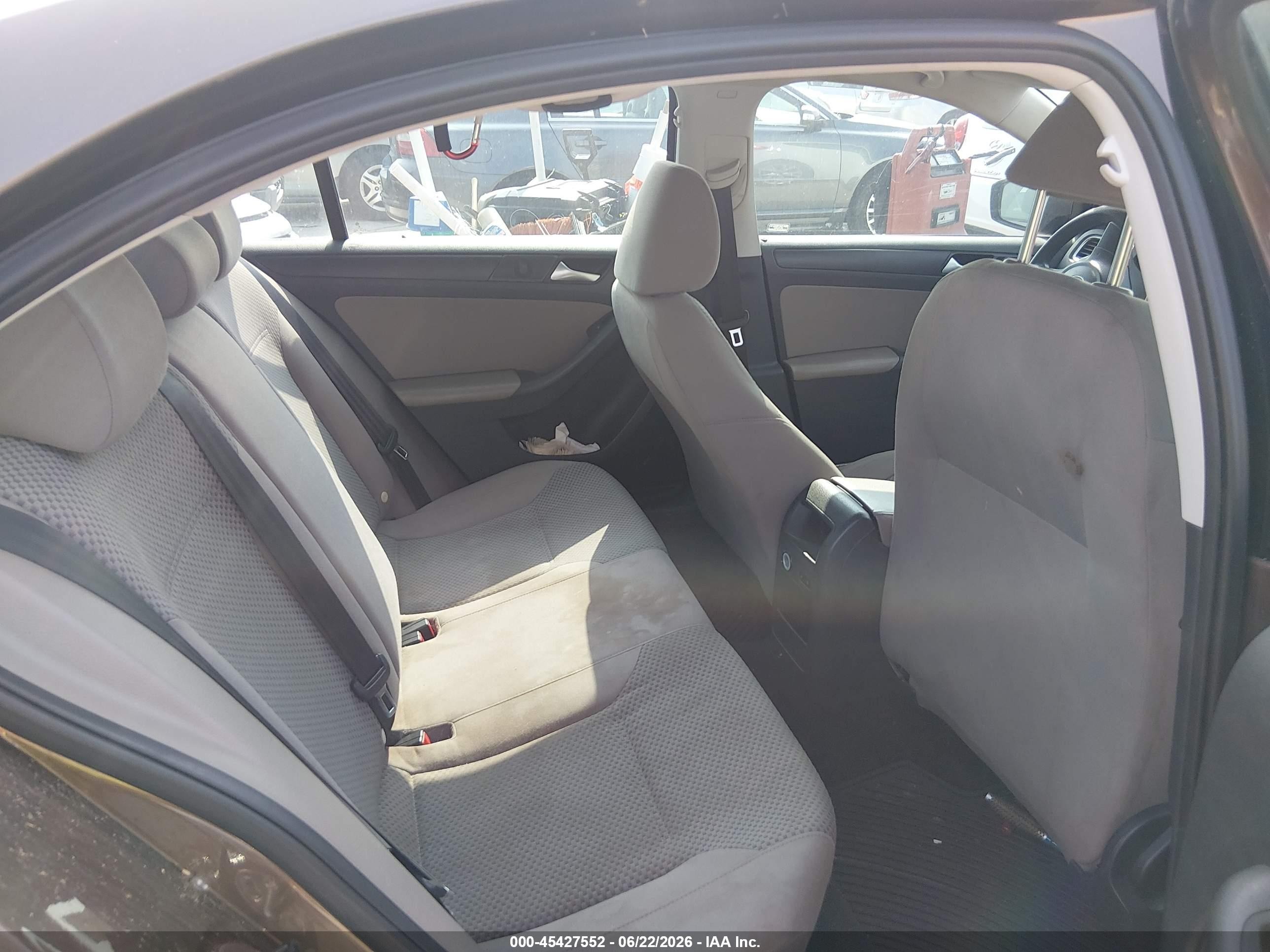 2014 Volkswagen Jetta 2.0l S Коричневый vin: 3VW2K7AJXEM363488