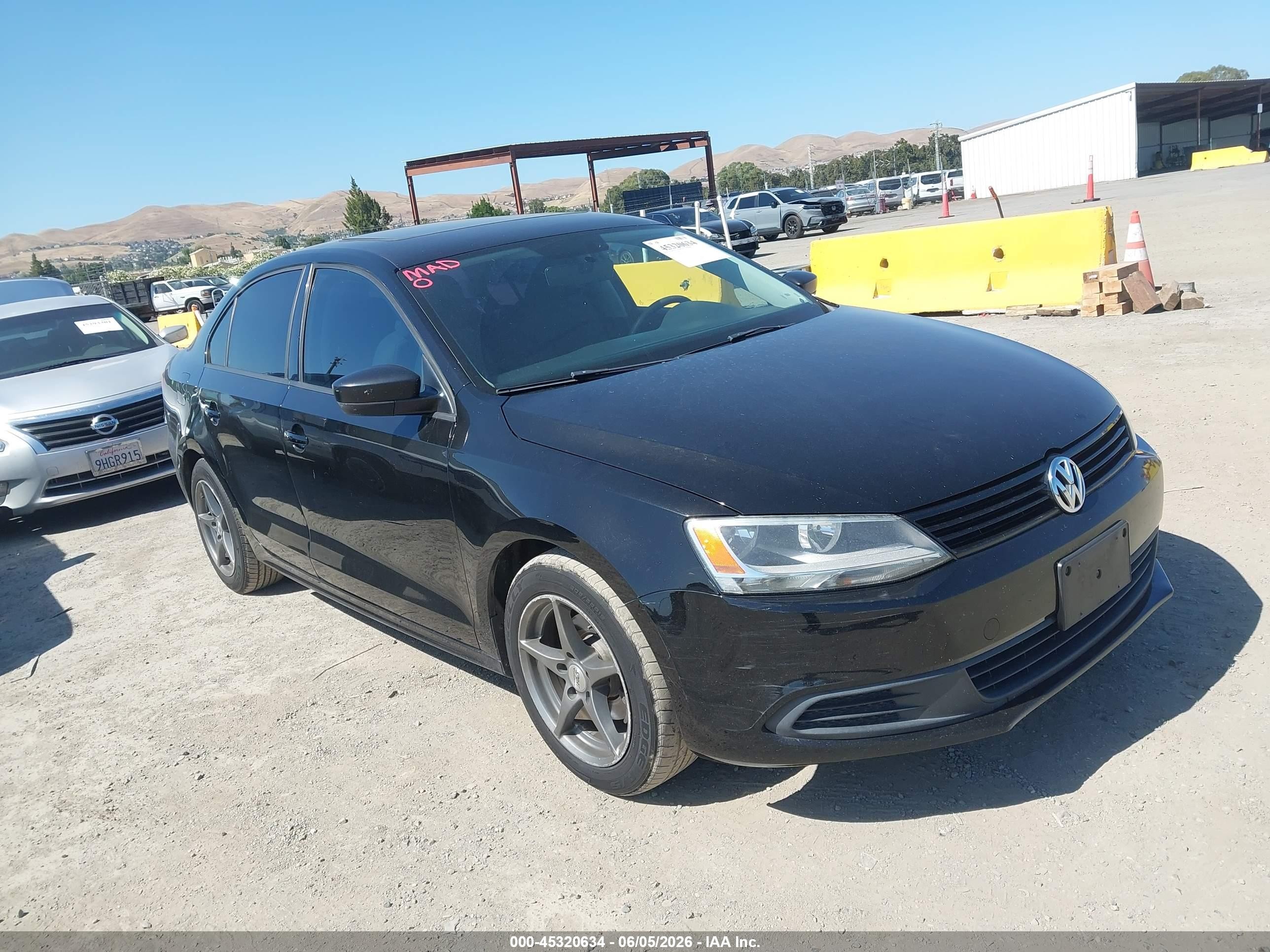 3VW2K7AJXEM366164