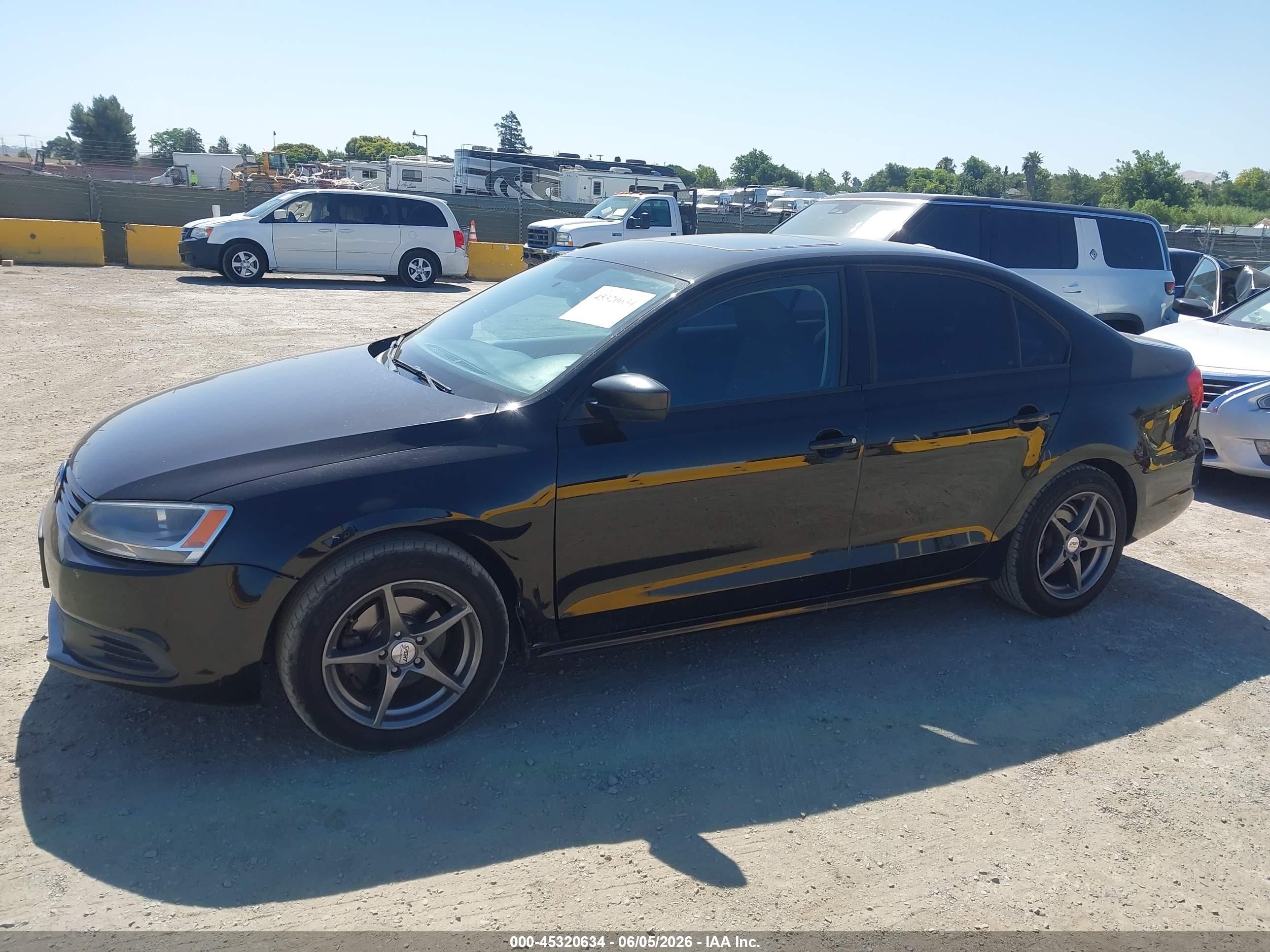 2014 Volkswagen Jetta 2.0l S Black vin: 3VW2K7AJXEM366164