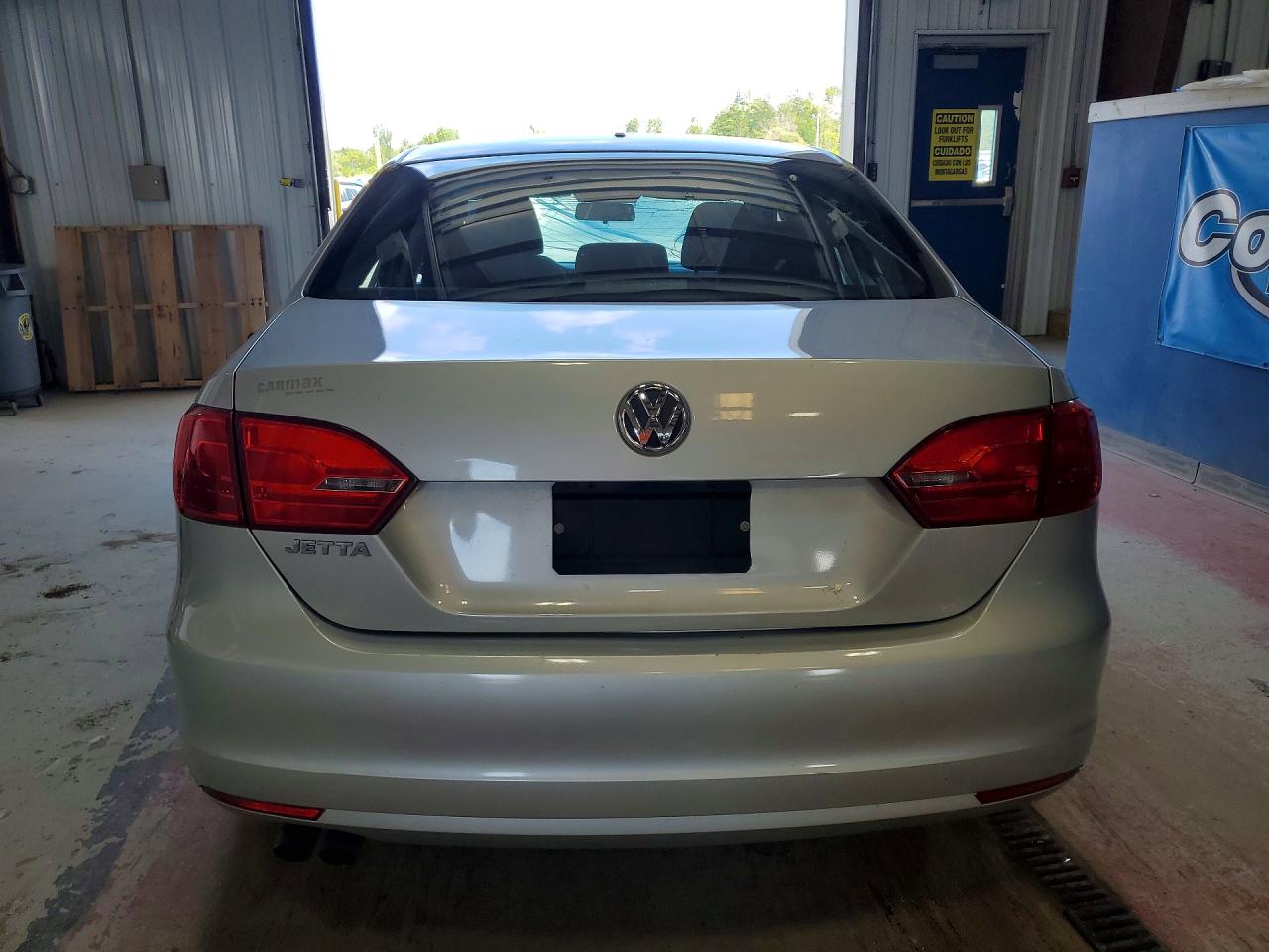 2014 Volkswagen Jetta Base Silver vin: 3VW2K7AJXEM391503
