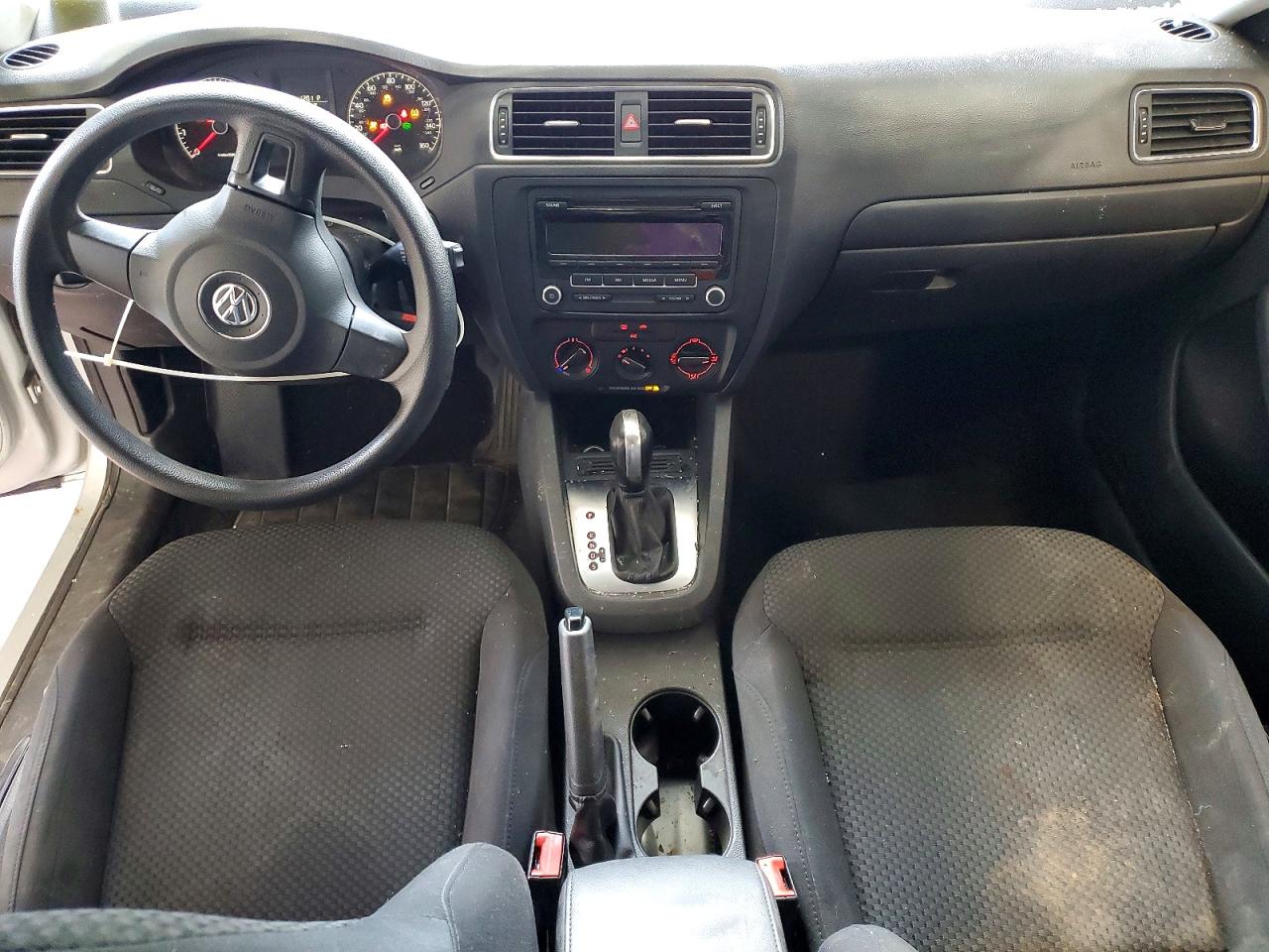 2014 Volkswagen Jetta Base Silver vin: 3VW2K7AJXEM391503