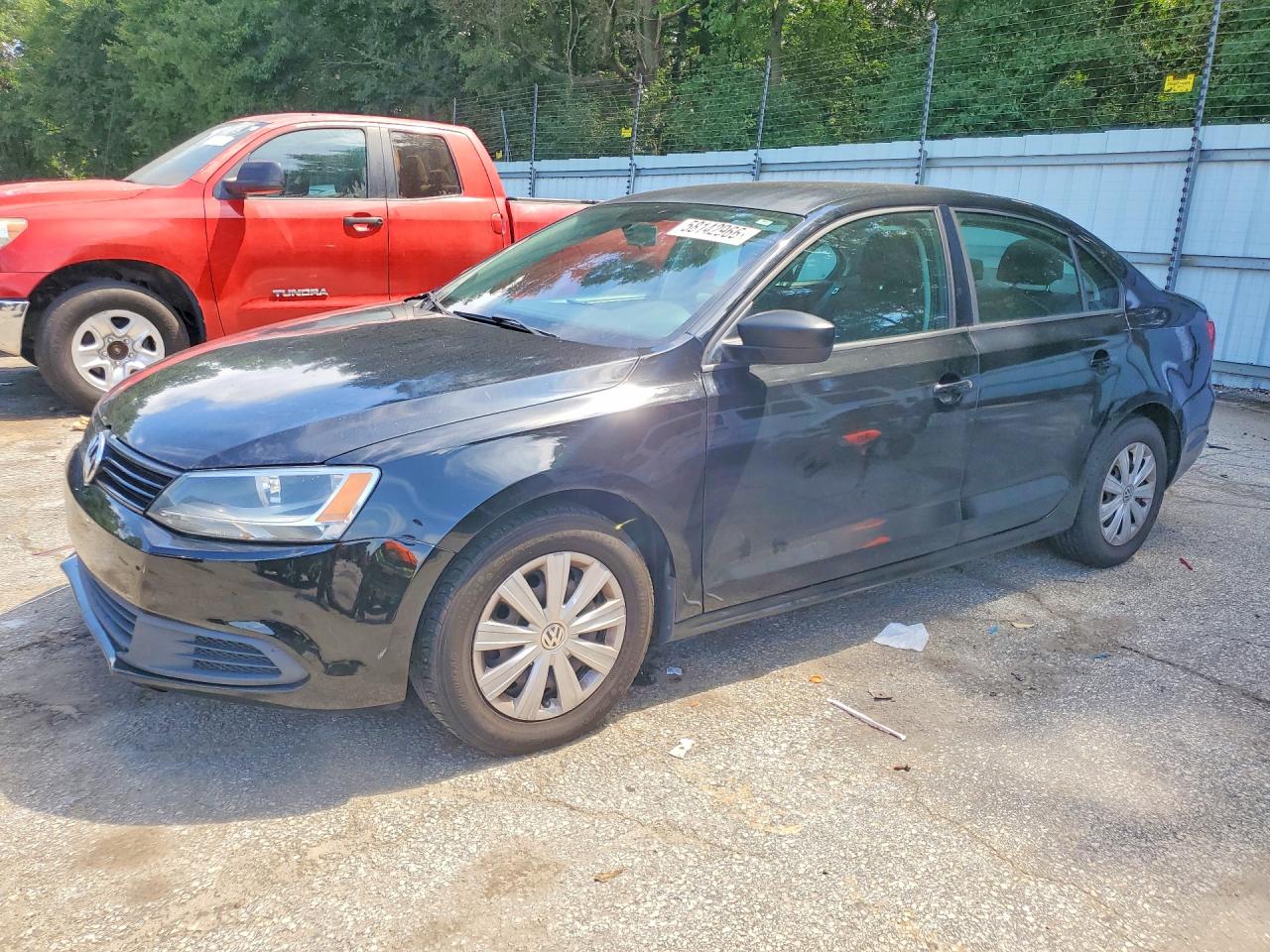 2014 Volkswagen Jetta Base Черный vin: 3VW2K7AJXEM406095
